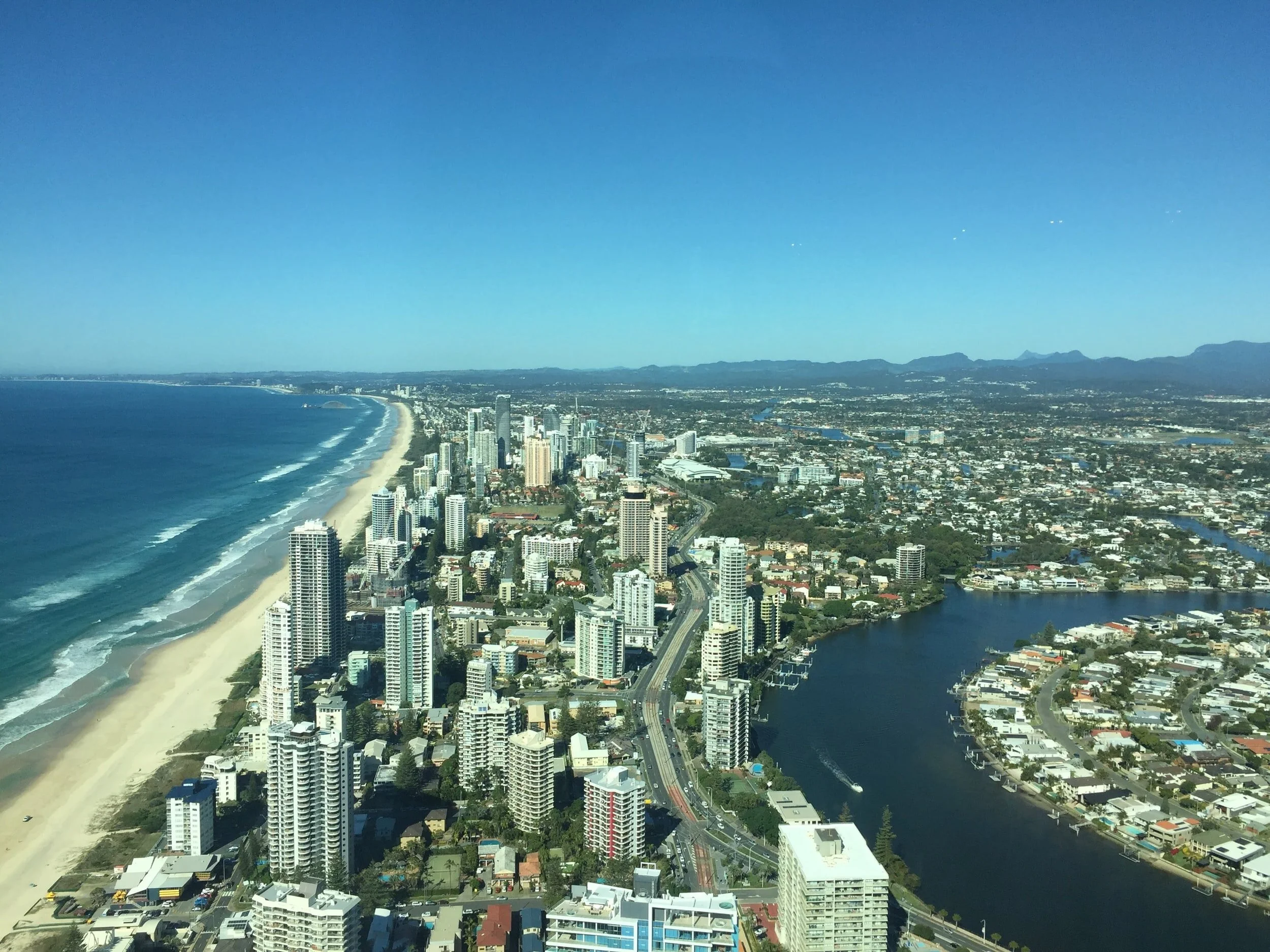 Federal cash for regional tourism; investment lag worries RBA