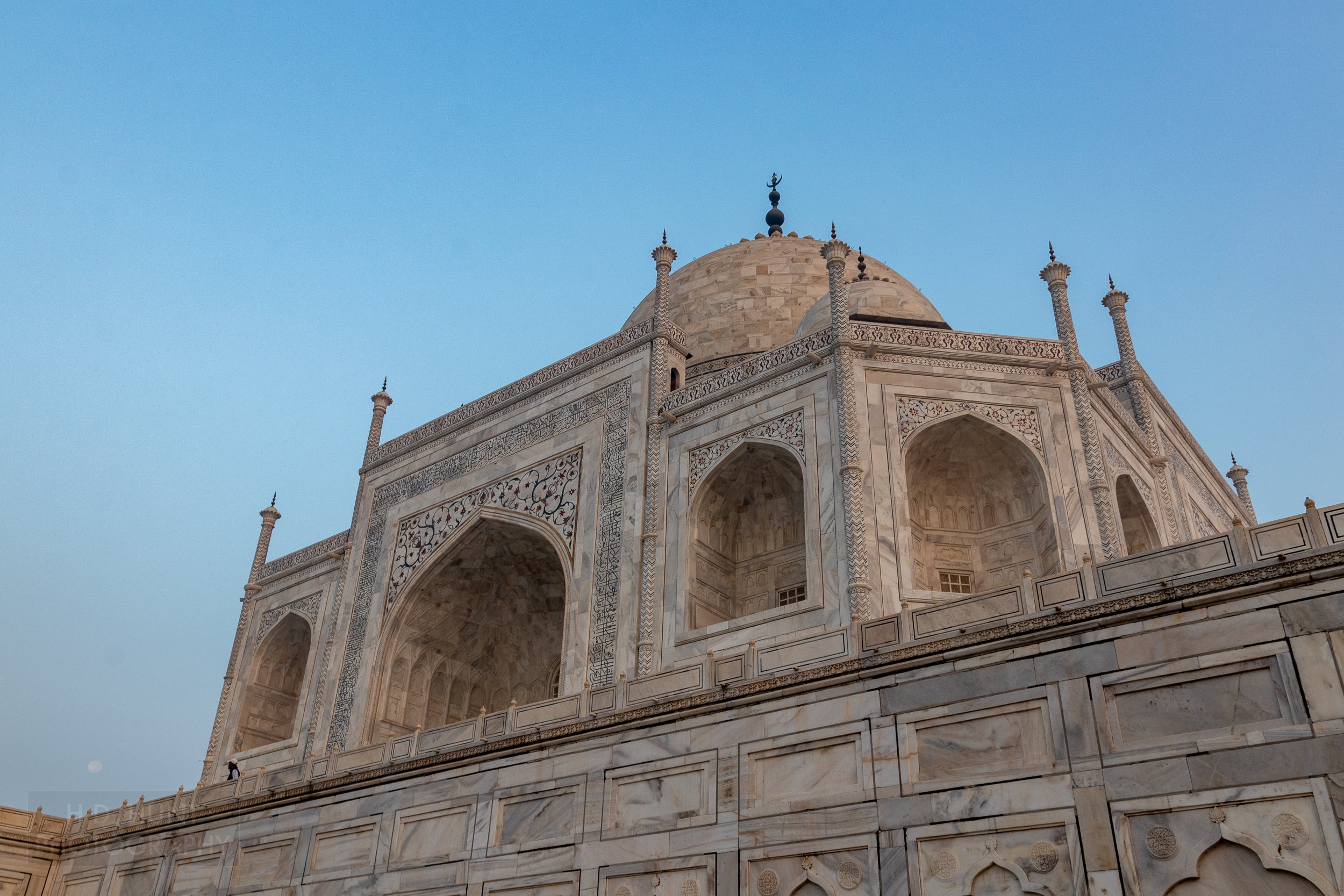 A close-up of the dome of Taj Mahal, Agra, India.