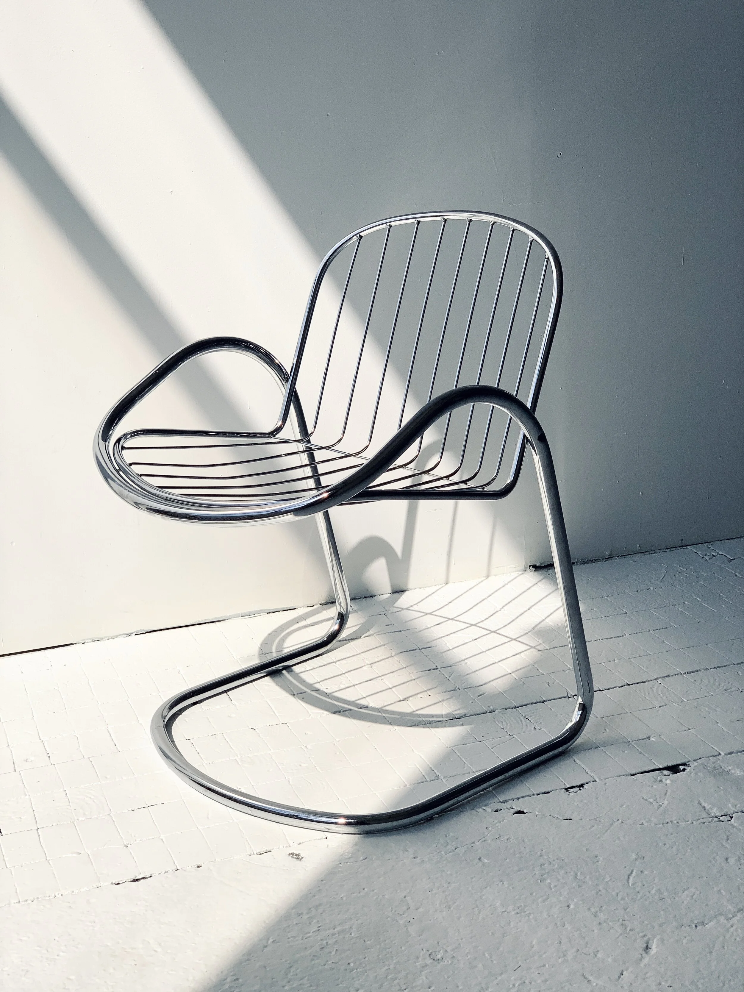 3FDB9A2E-ED24-4553-89D2-80700EAA3C31