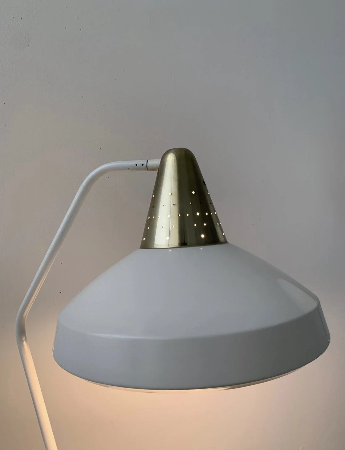 31C7F215-1701-4D93-BE7A-6B1BB1CB3F61