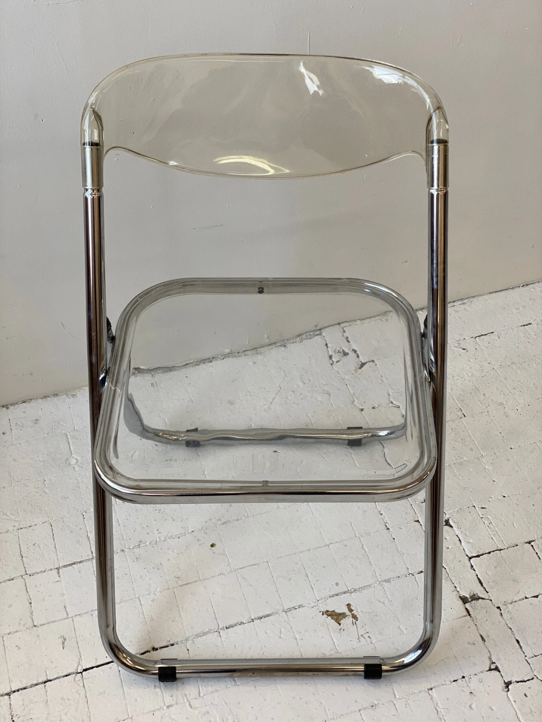 FA7C9FF4-EF0F-4E02-B278-B9976F154B88