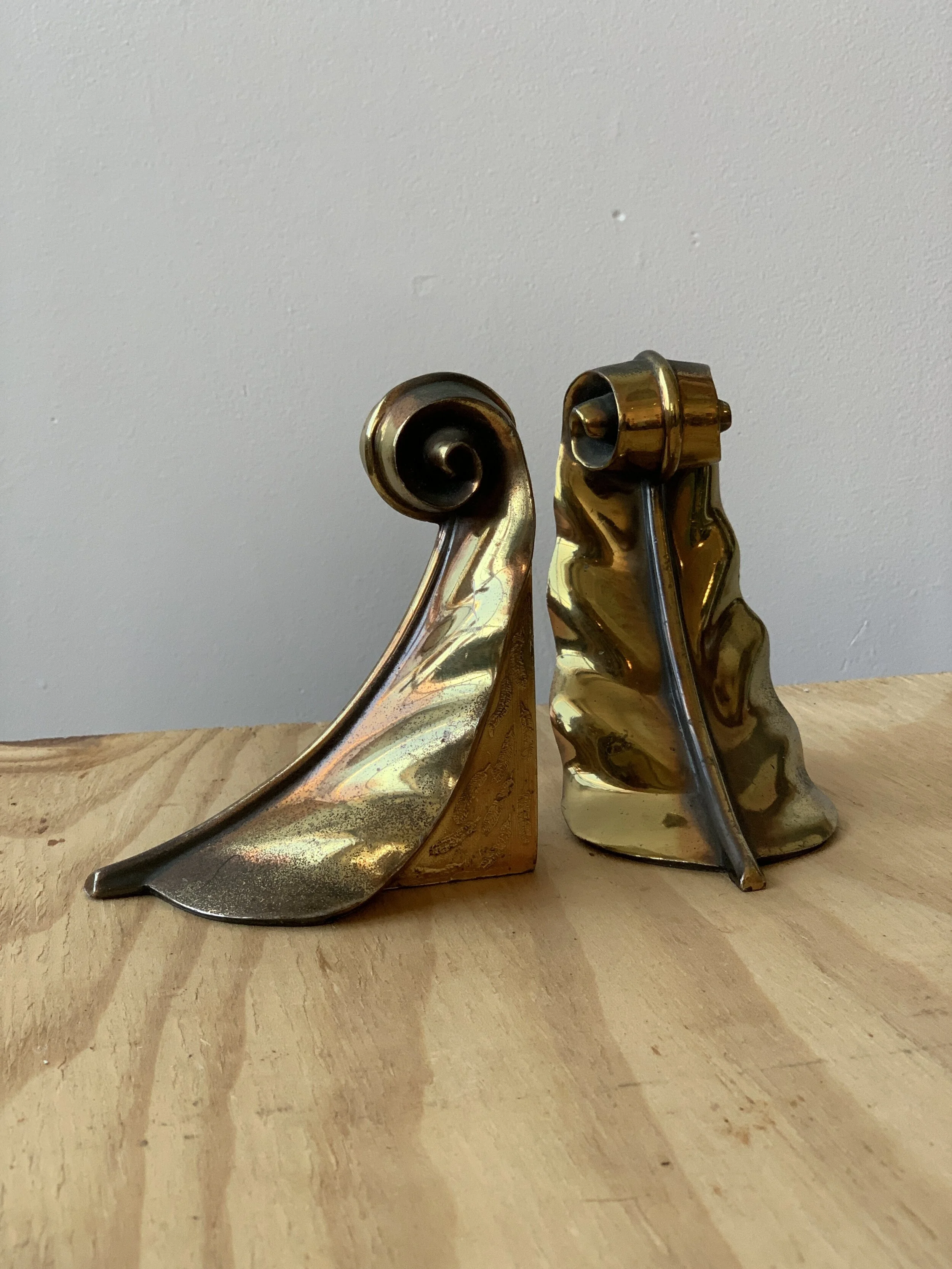Vintage Scrolling Feather Bookends, Philadelphia Manufacturing Company, Circa 1930s, 40s