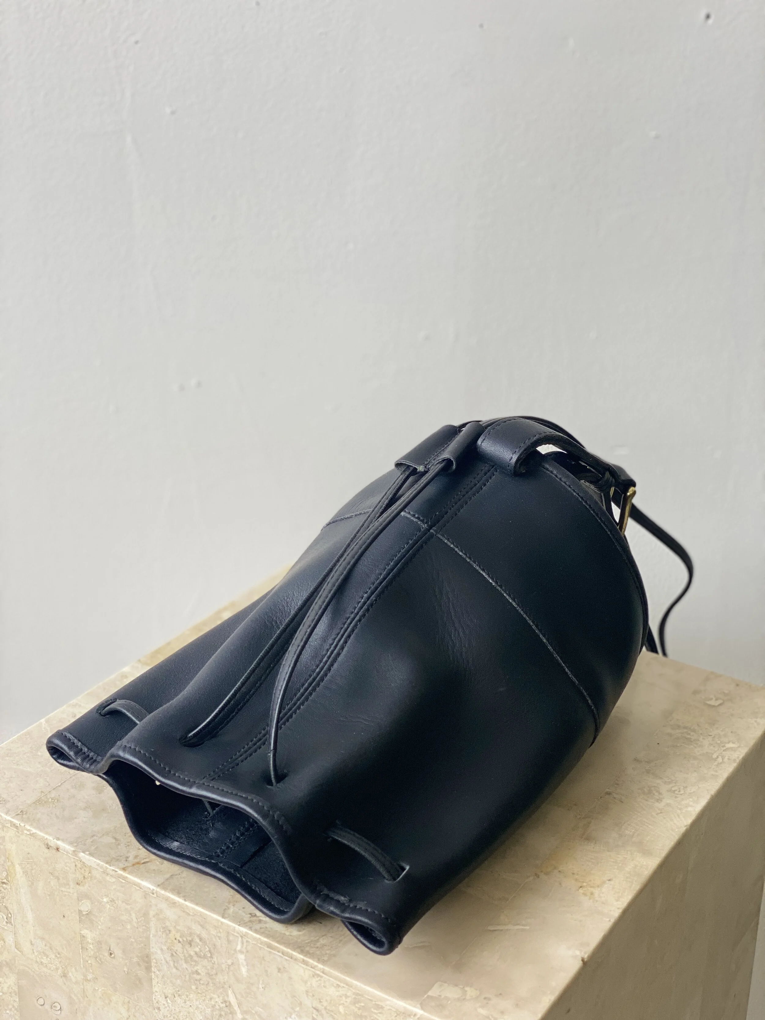 Vintage Coach Small Bixby Sling Bag — portmanteau new york