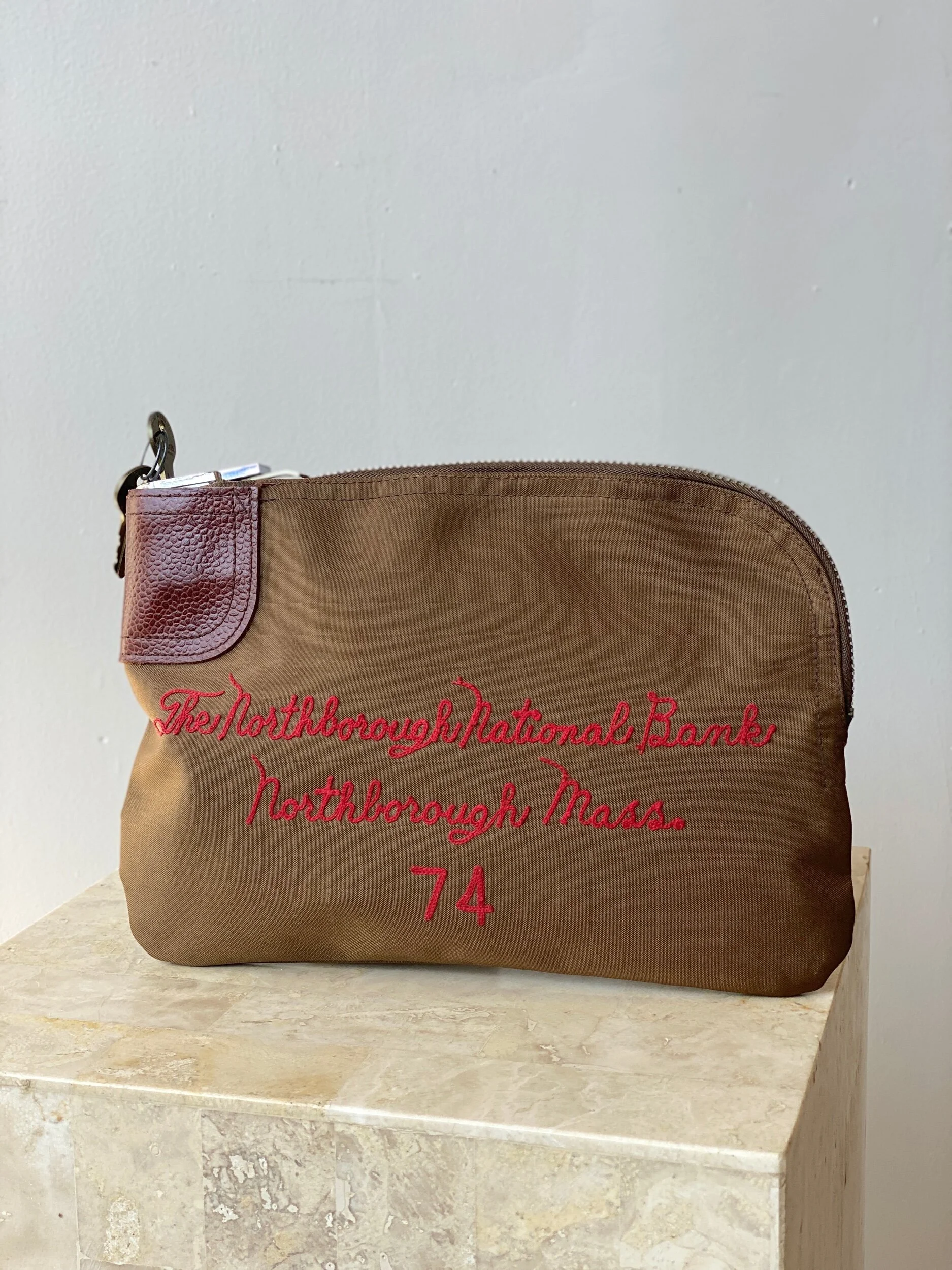 625EEE8C-4D30-49E8-AC27-BCB6493A5393