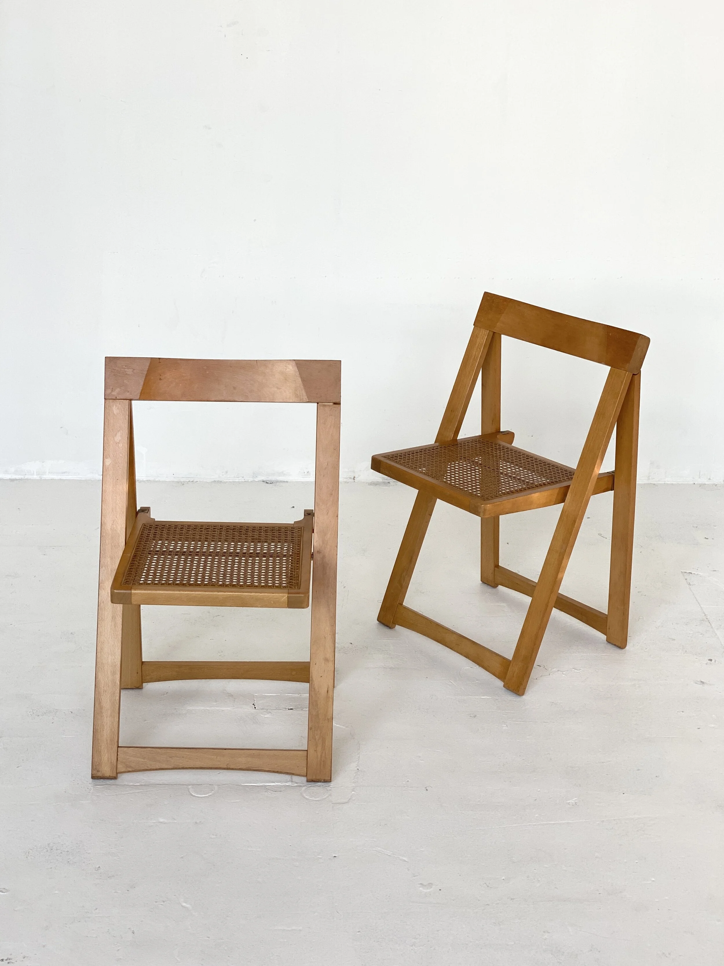 Vintage Maple + Rattan 