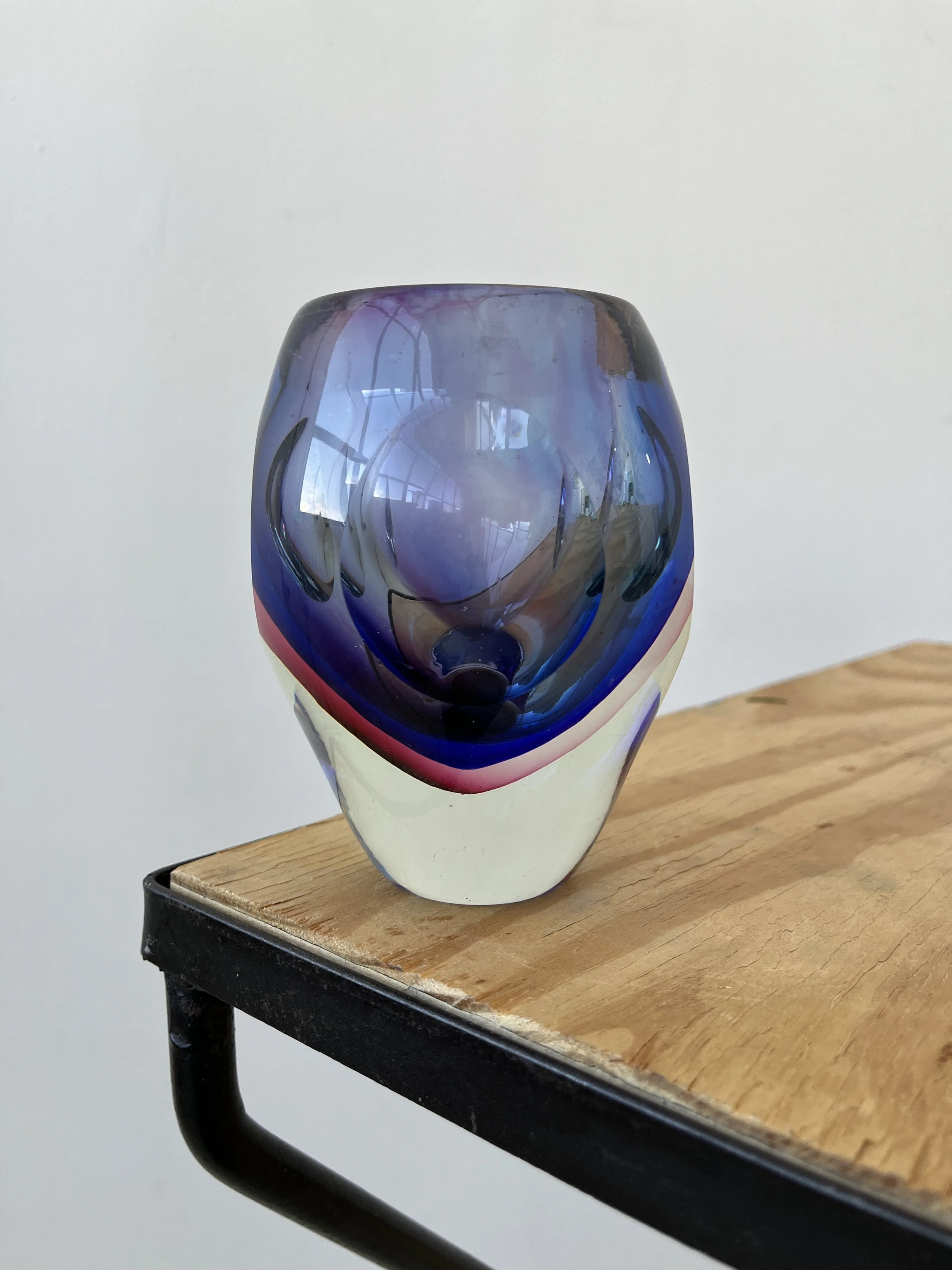 Vintage Ombré Murano Sommersi Series Faceted Bulb Vase, Attributed