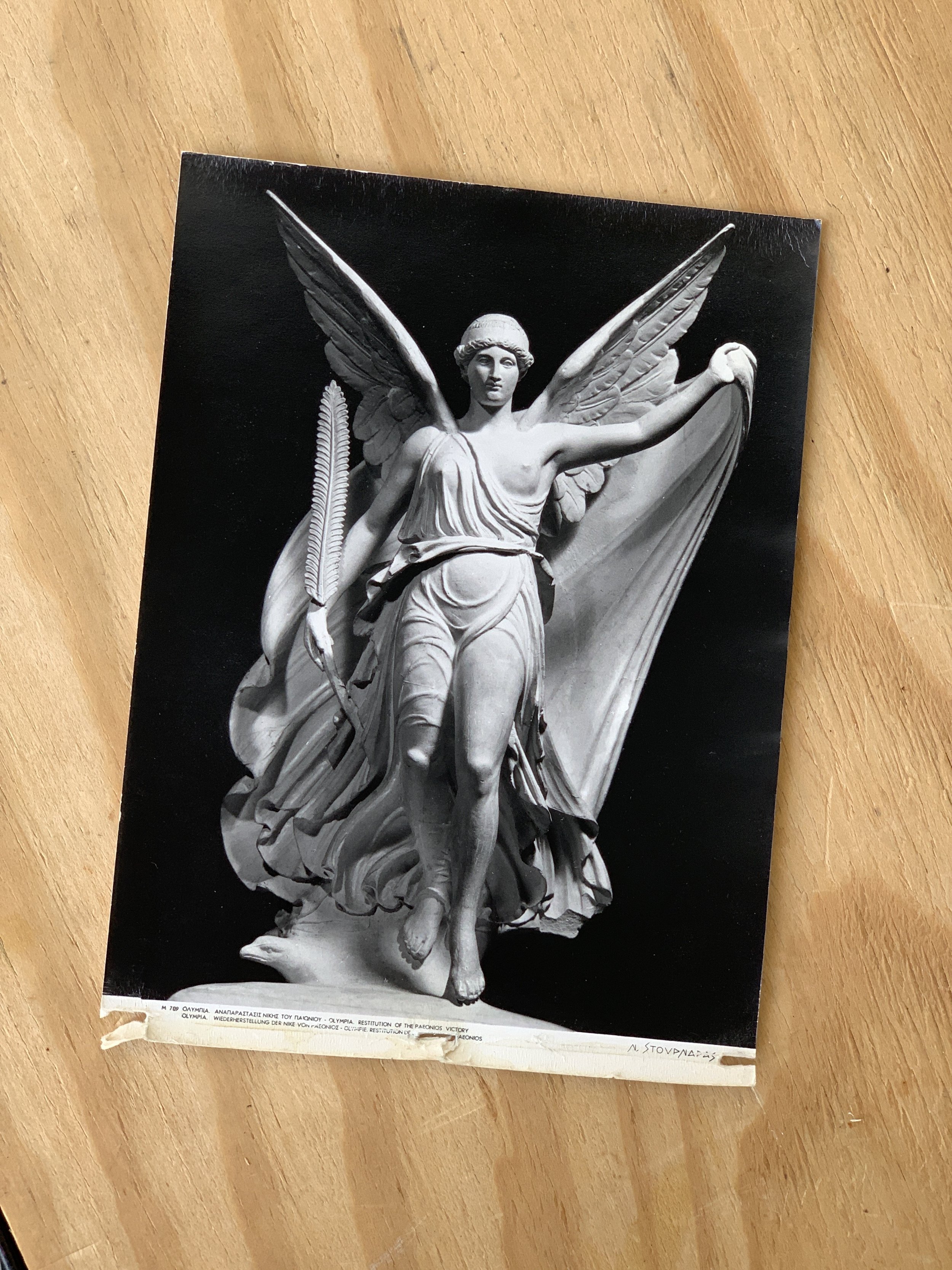 Vintage Greek Black + White Photo of the Statue of Nike by Paionios, Circa  1940s — portmanteau new york