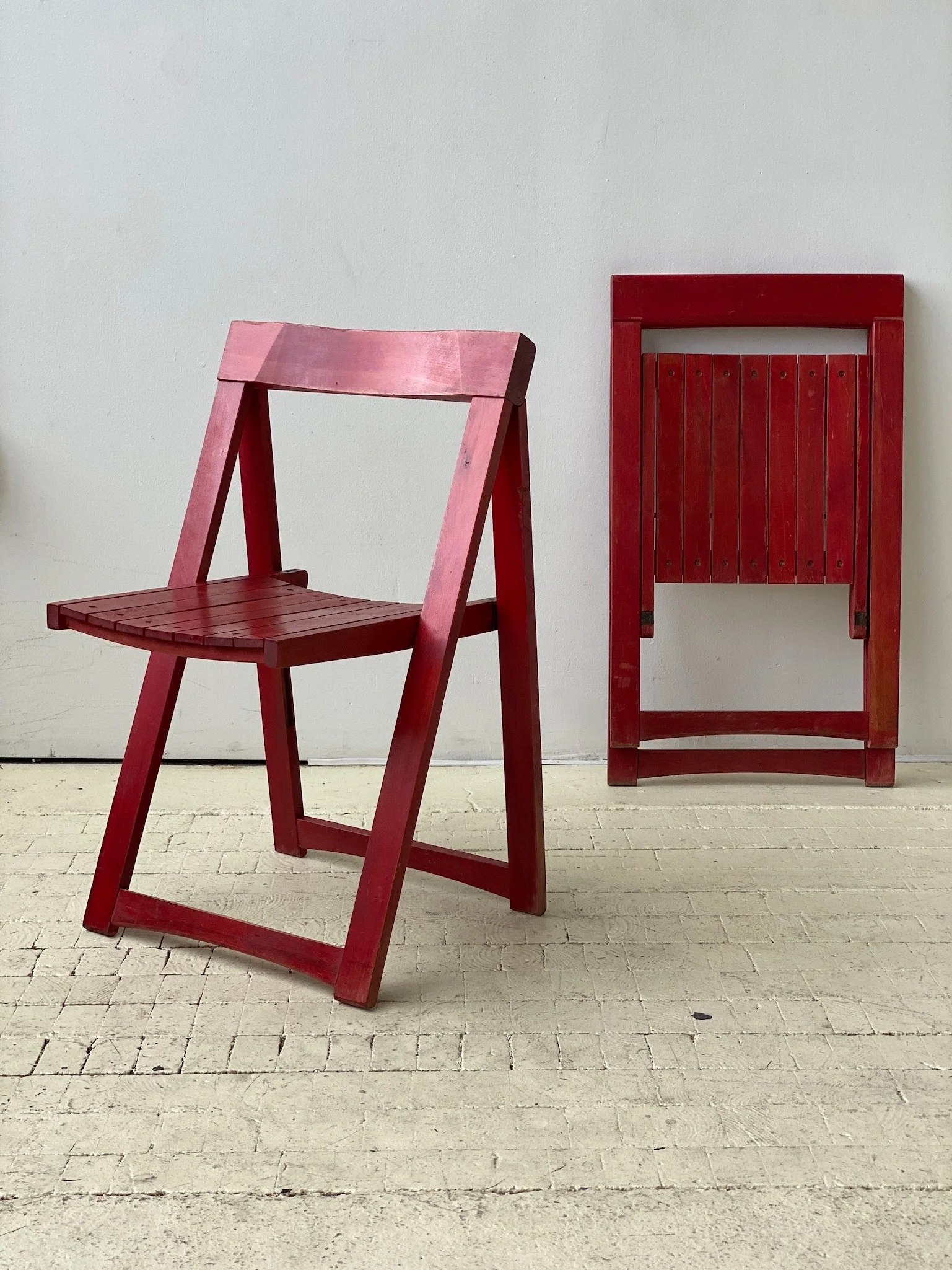 Vintage Red Aniline-Dyed Trieste Slatted Folding Chairs Attributed
