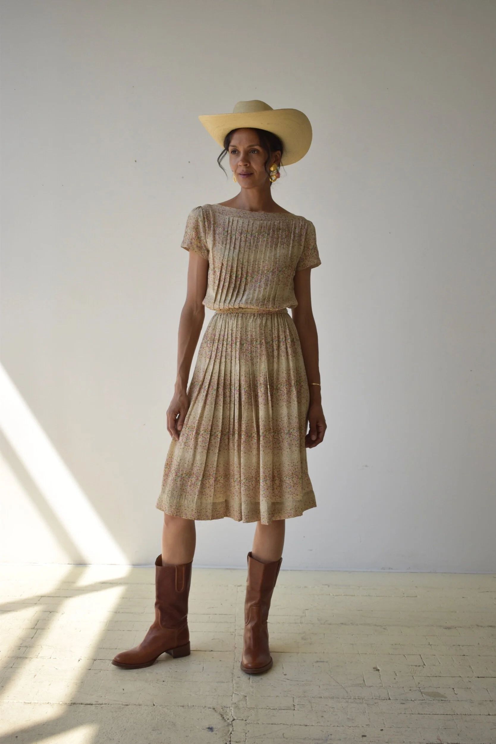 ABFE85C3-7DCD-4F7D-9C44-B801A5BAEBB4