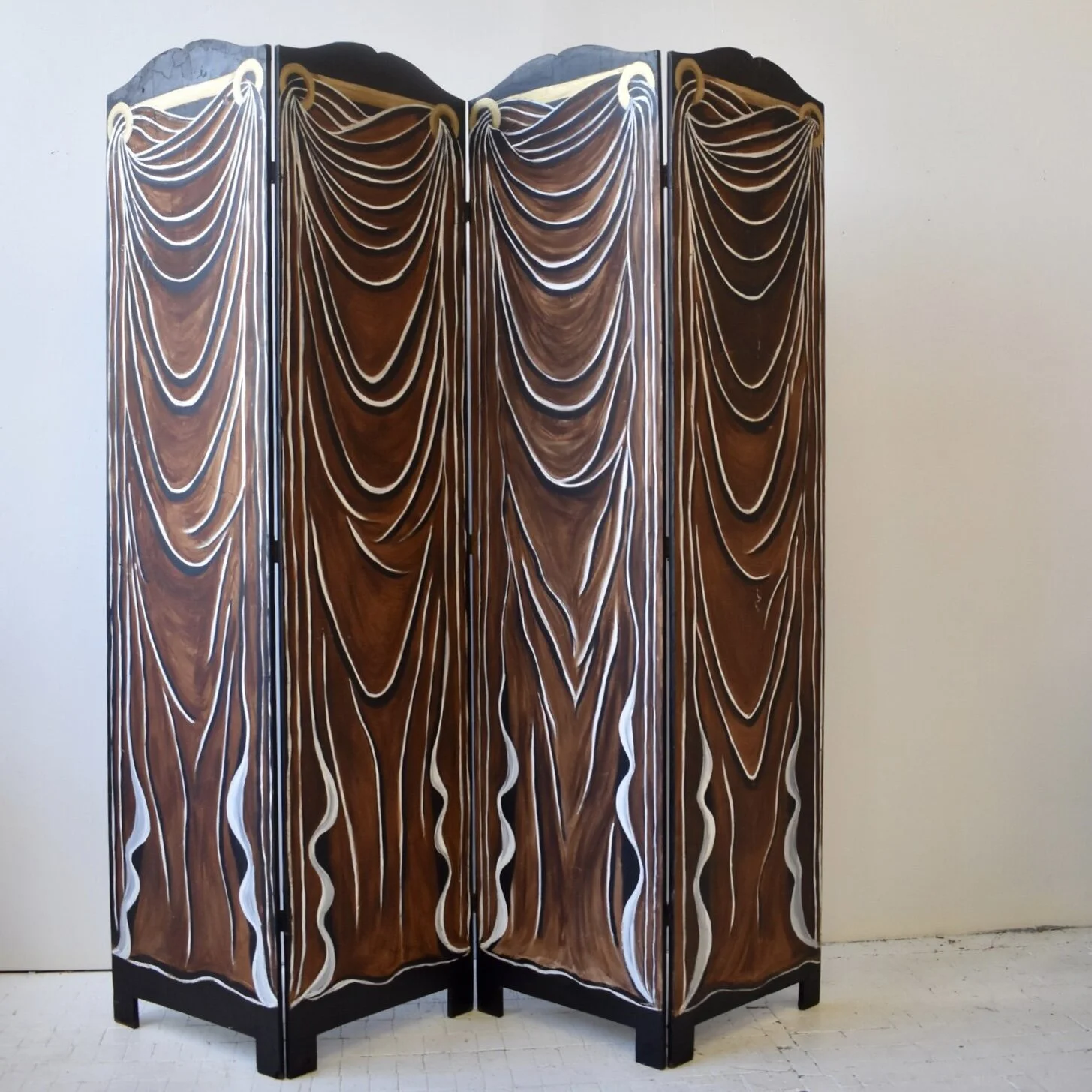 CAB862E2-51FF-4FE2-8D72-E713EDE91AE6