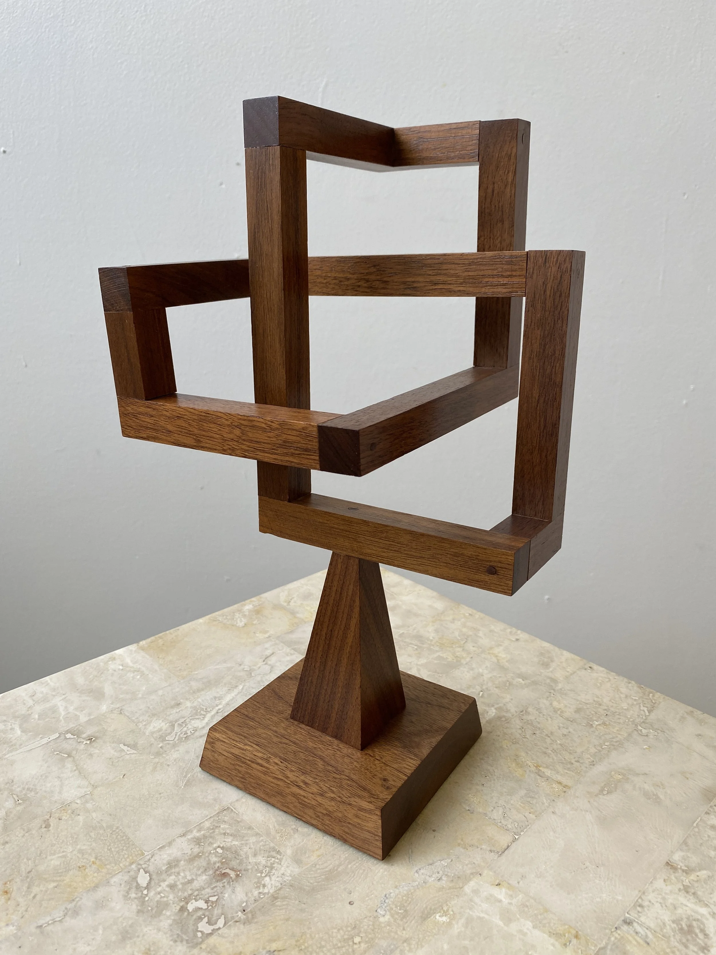 ビンテージ　wood abstract sculpture 右側　盛永省治 fit=scale-down,w=1200