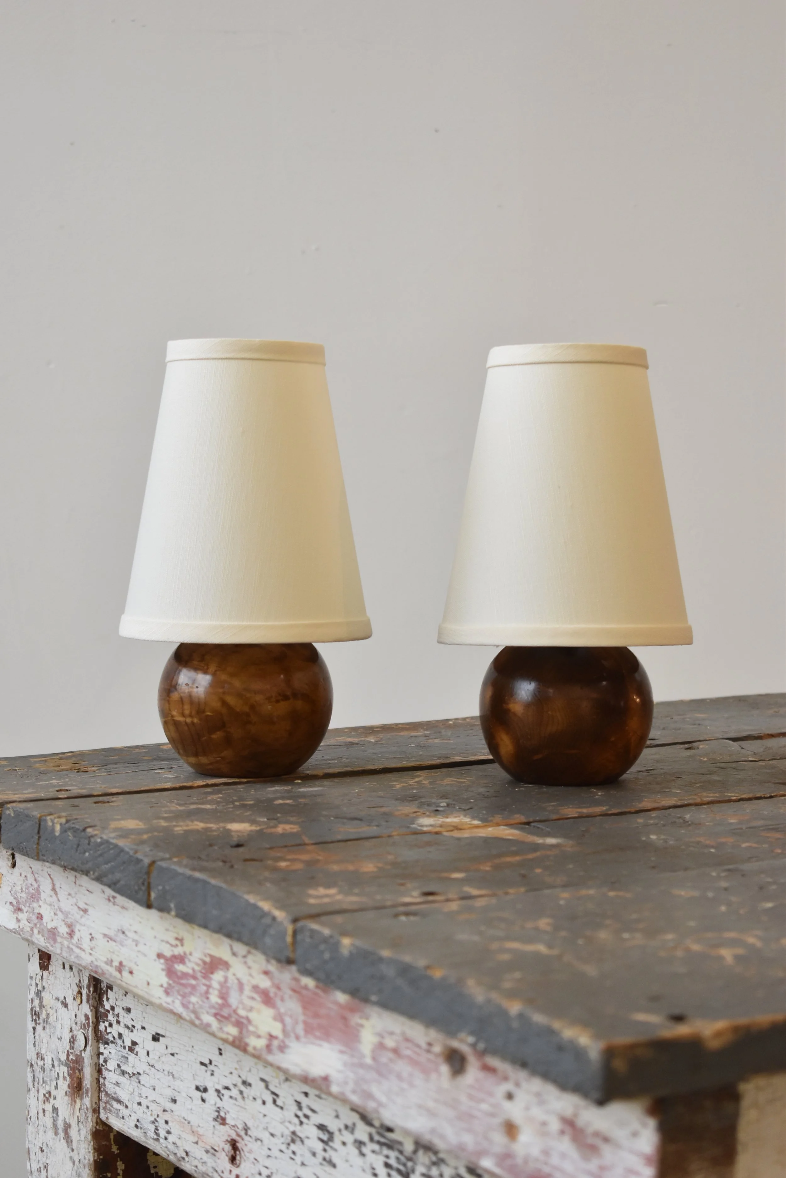 Vintage Small-Scale Oregon Myrtle Wood Orb Table Lamps, A Pair