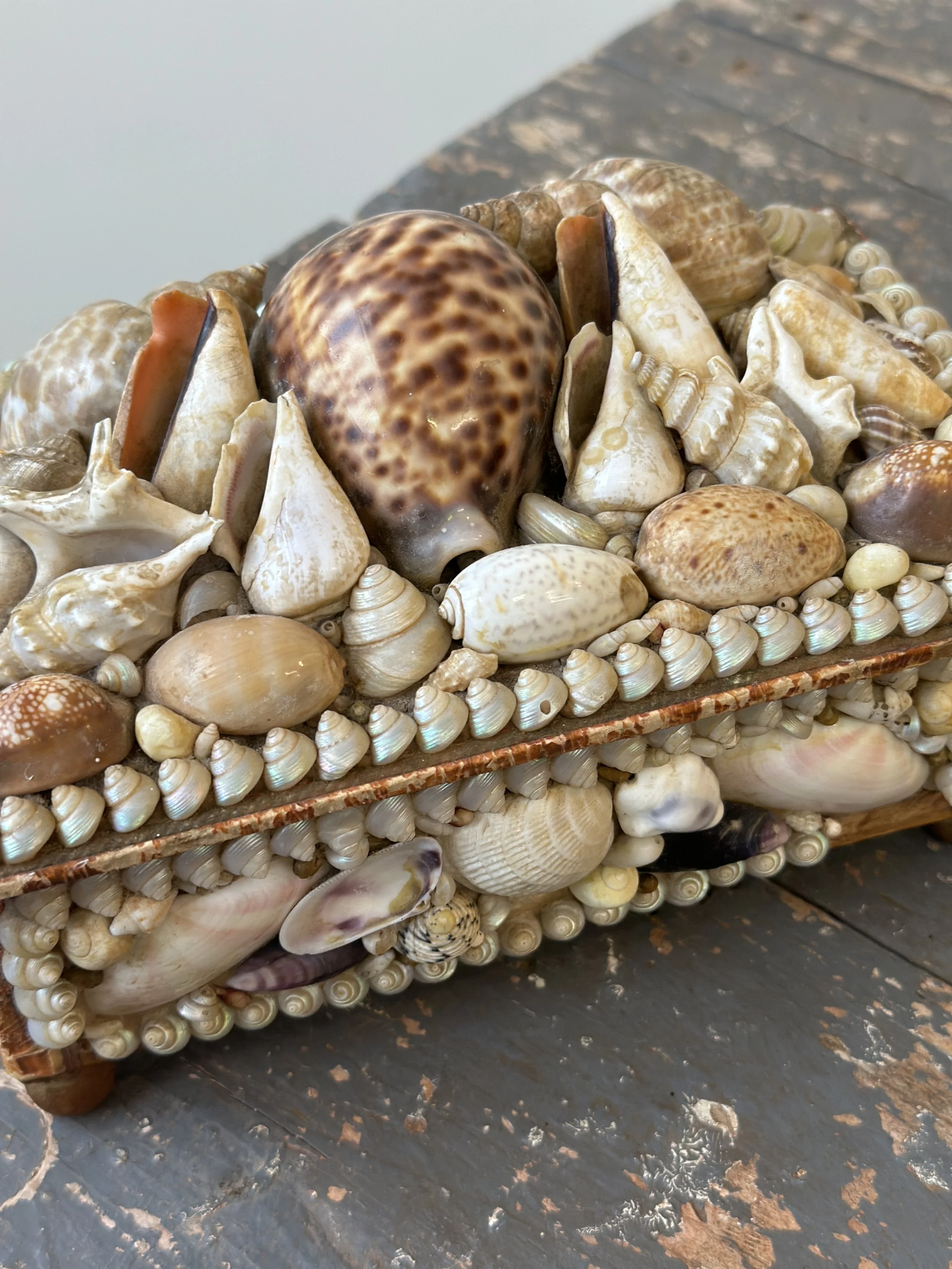 Antique Victorian Shell Encrusted Box, Circa Early 20th