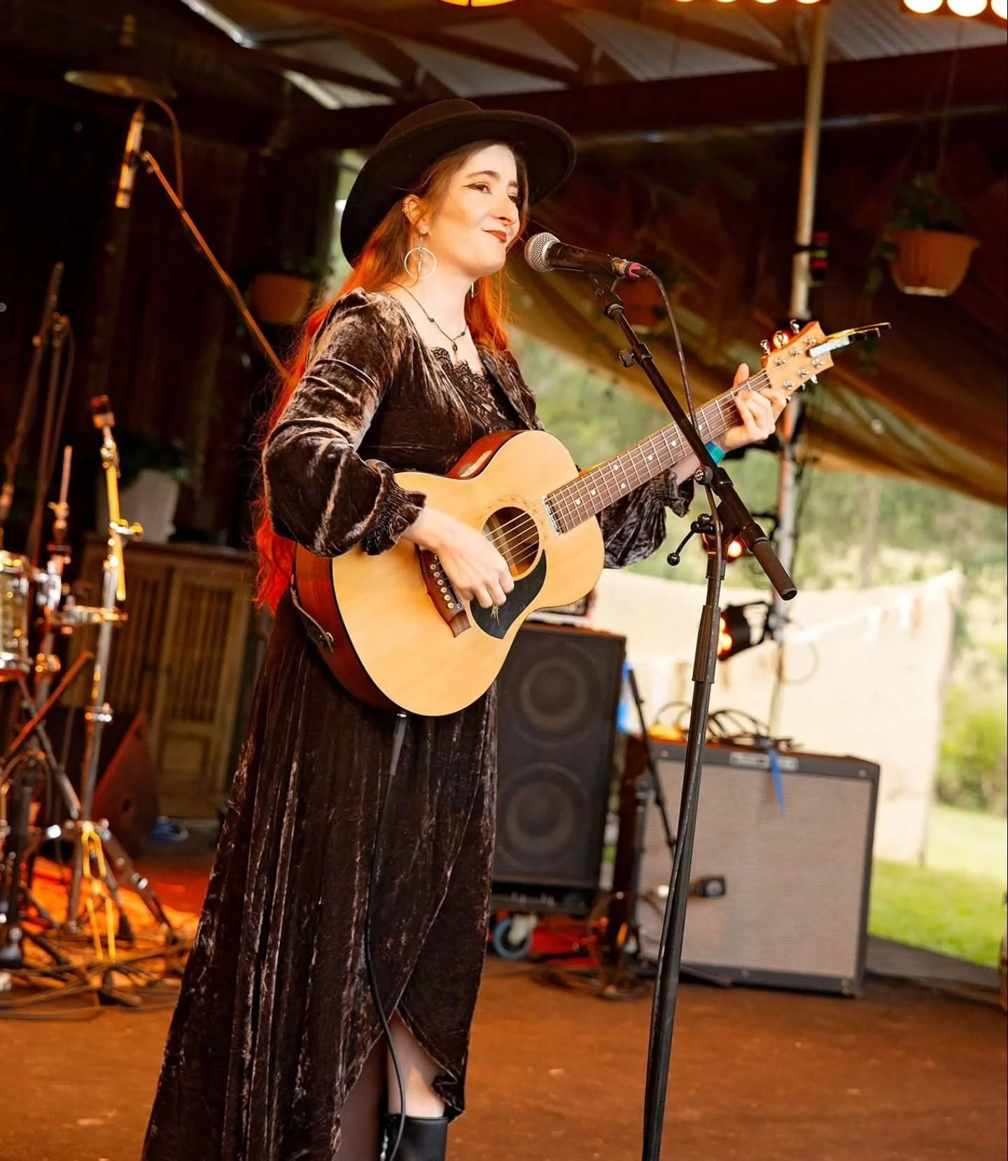 Looking for a haunt to get your Halloween fix?

🐋 @shantyclubwiththesaltysirens Spooky edition 🏴&zwj;☠️ Tuesday 28th at @theendbar 🏴&zwj;☠️

🎃 Rocking and rattling to raise hell with @thebrokenstrings_ 🦇 Saturday 1st November 🦇
💀 Full band sho