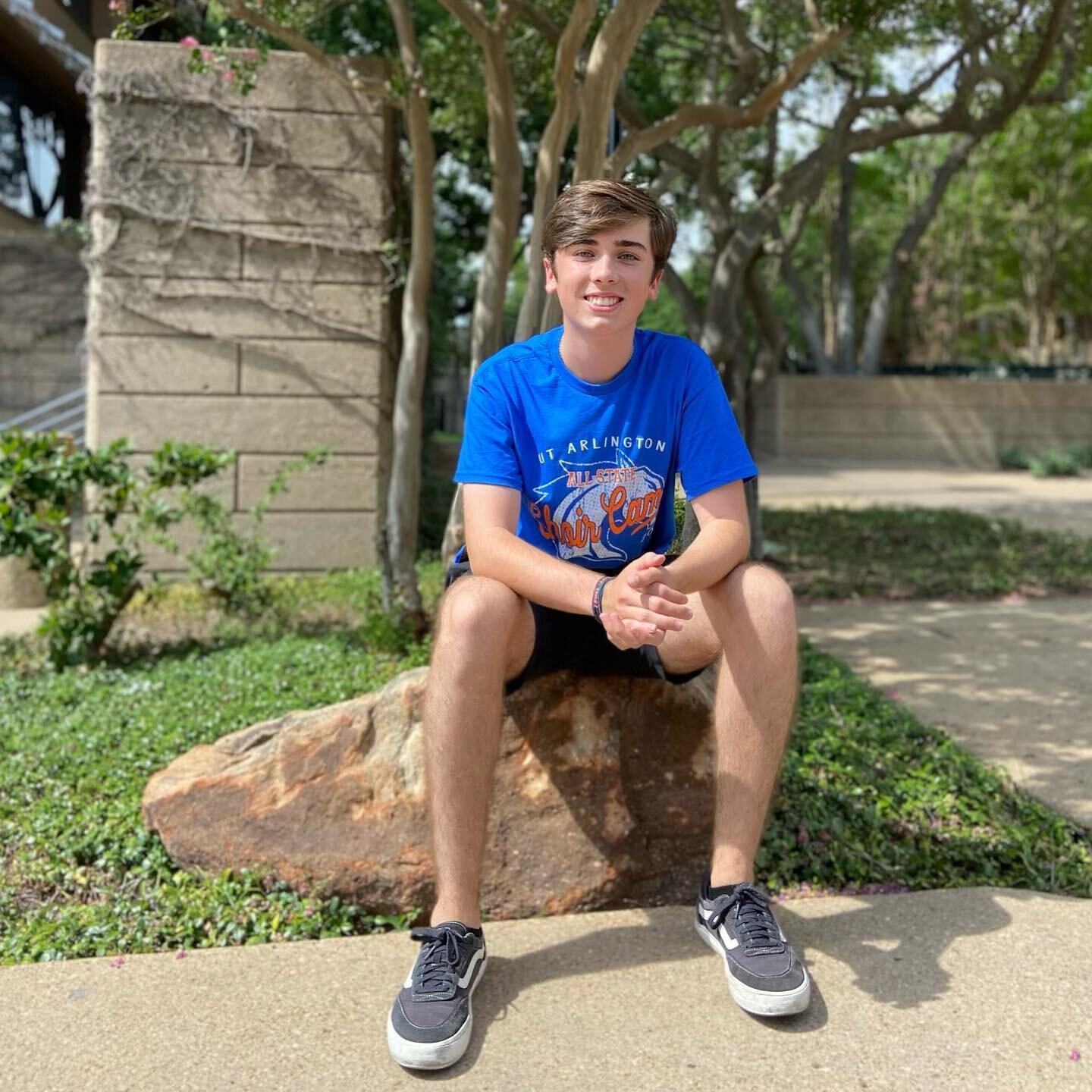 MEET CHOIR COUNCIL‼️
Daniel Tepedino is one of the Junior Reps this year! He is in Chamber, Chorale, and Varsity Show Choir. Outside of choir, Daniel is part of the leadership team in Psi Alpha as the Chapter Delegate, in the STEM academy, a Dutch Br