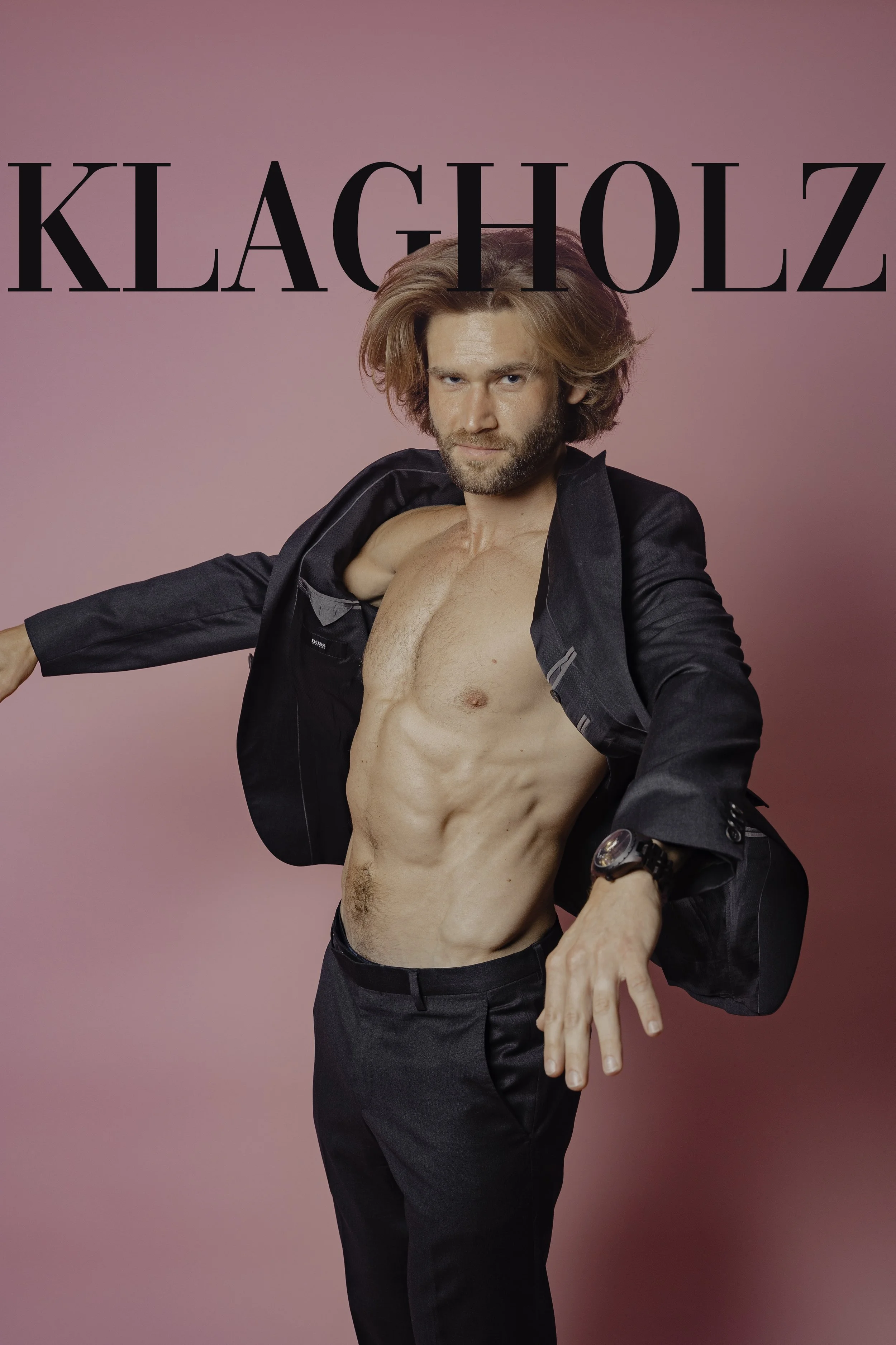 KLAGHOLZ MAGZ copy.jpg