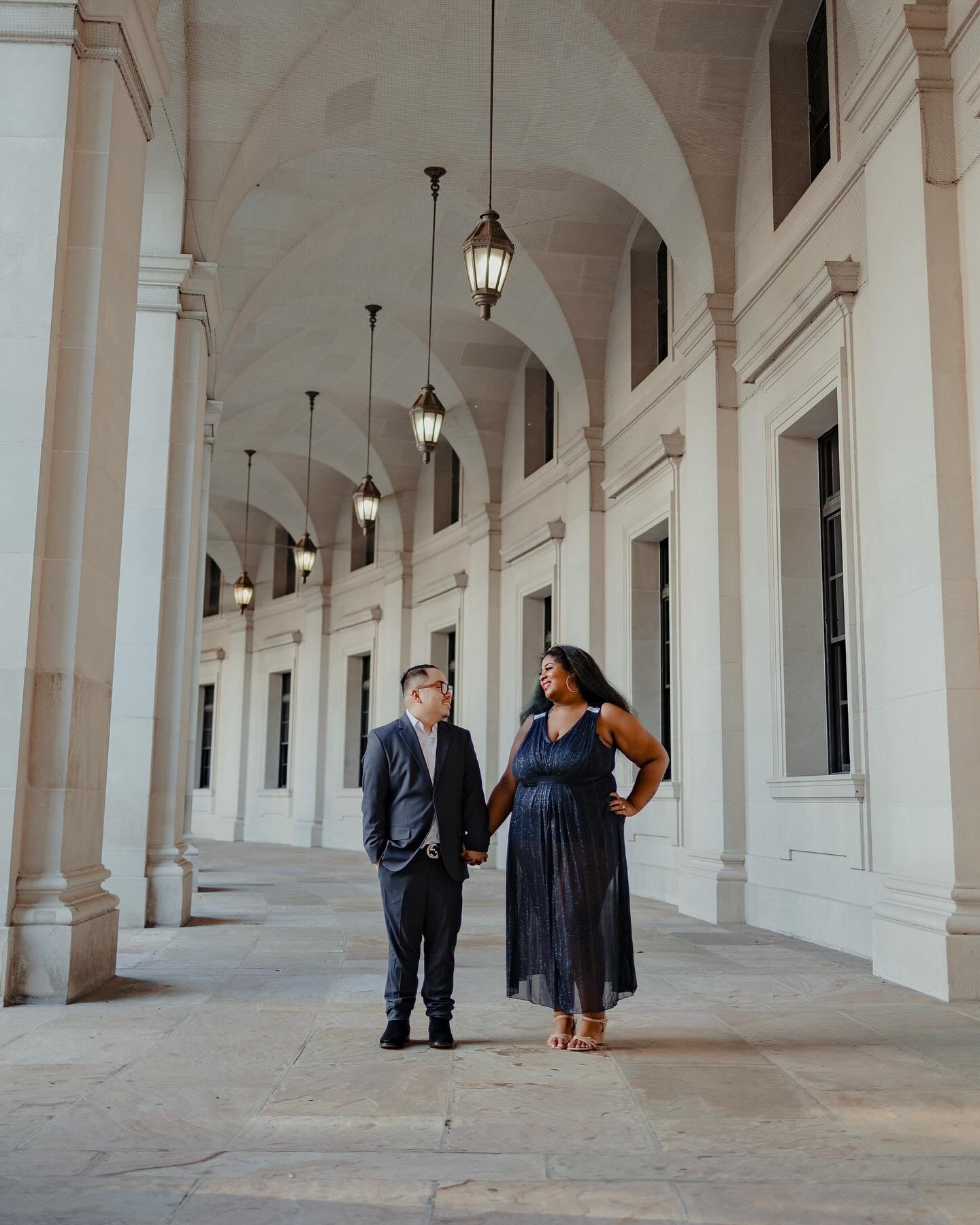 We love these majestic shots from the engagement session of D+C in DC! 😉📸 The stunningly elegant background really encapsulates their love for each other 🤎 #ragoimages