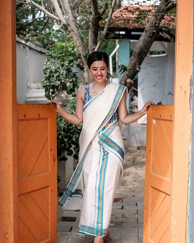 Jump in the water feel free, come south of the border with me? πΆπ€ͺπ
.
.
.
You can't blame me that I heard this song on repeat while driving back from my gym today. .
.
.
#kerala