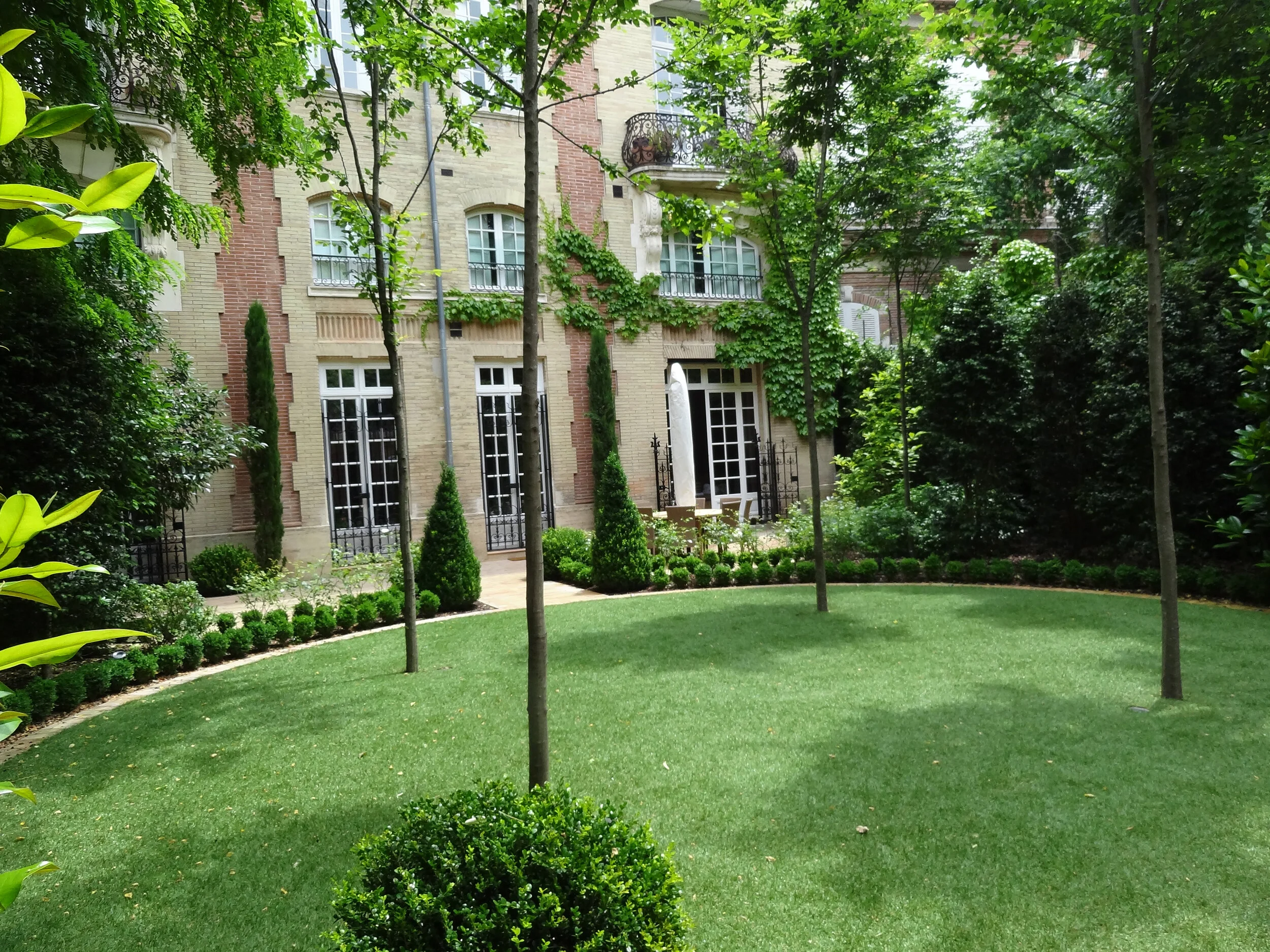Jardins centre Toulose 3.JPG