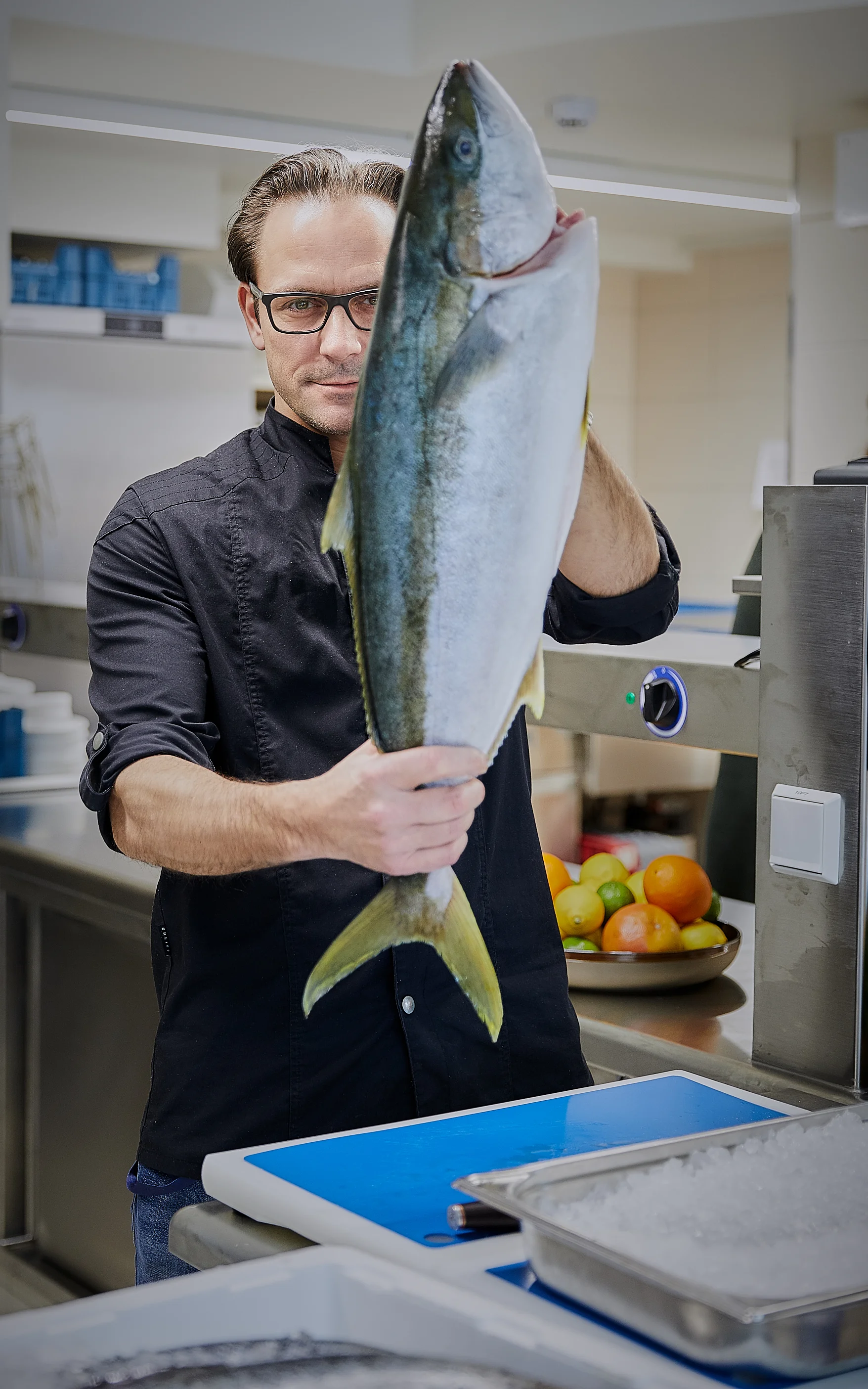 Küchen_Chefs_72_Dpi 2.jpg