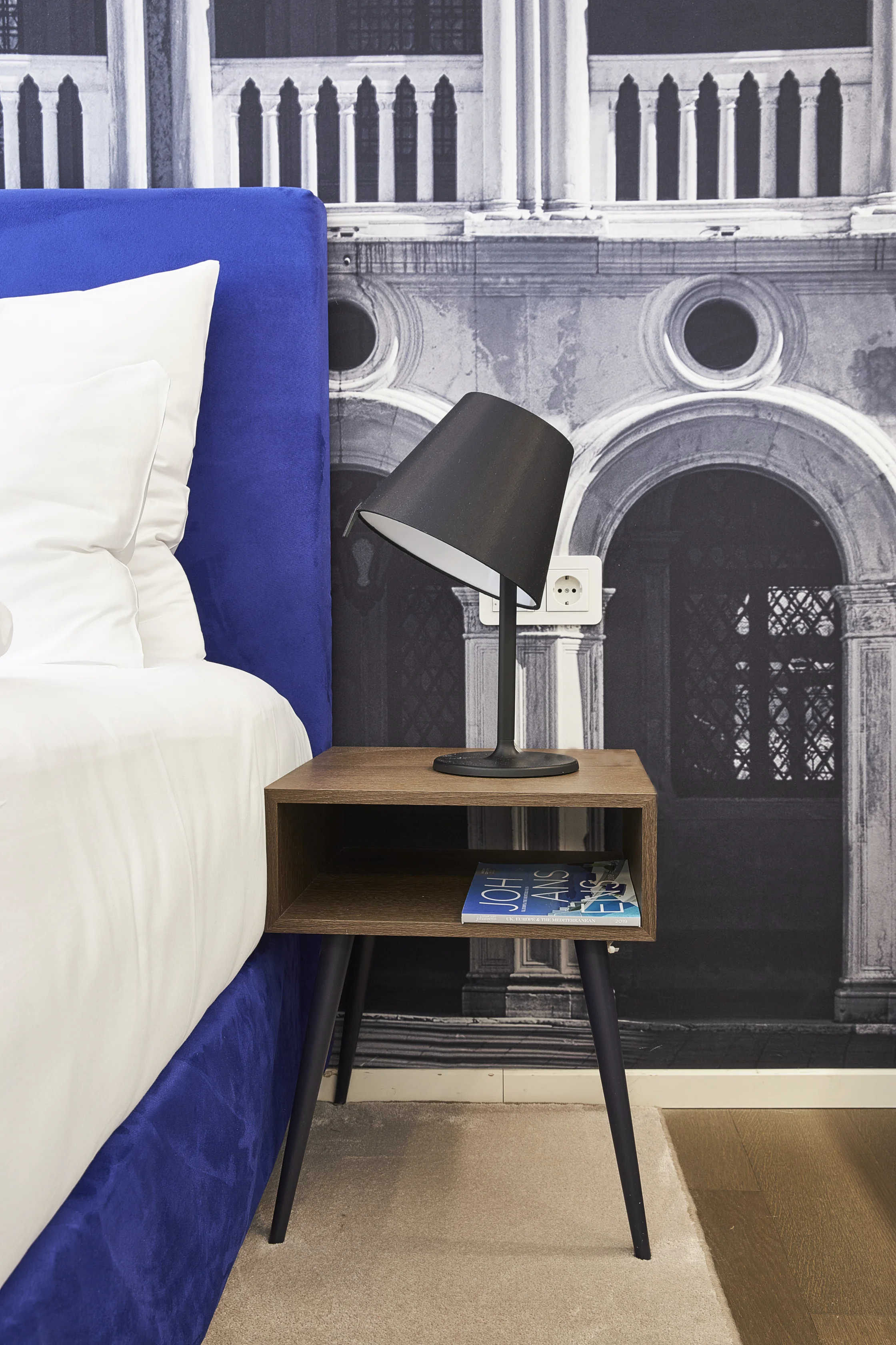Hotel_Zimmer_4Jpeg_72_dpi_Adobe_RGB_Web.jpg