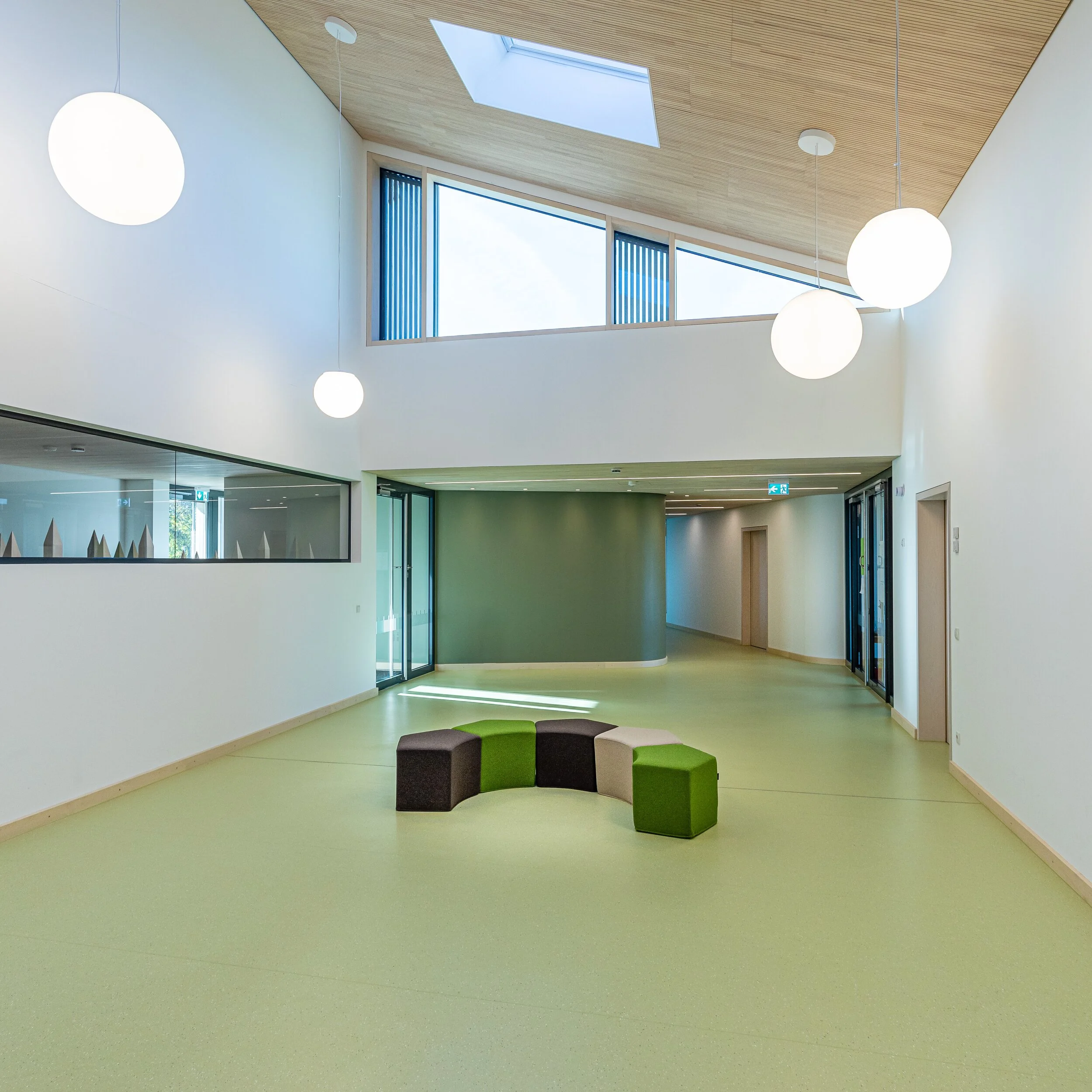  Foto zu Kindergarten Vogelnest — Sabrina Bongartz . Architektur 