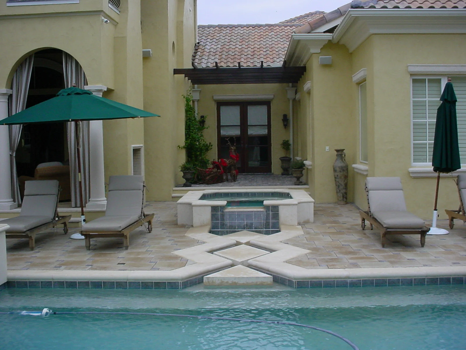 Luttrell Spa Court.jpg