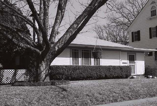 315 West Agarita