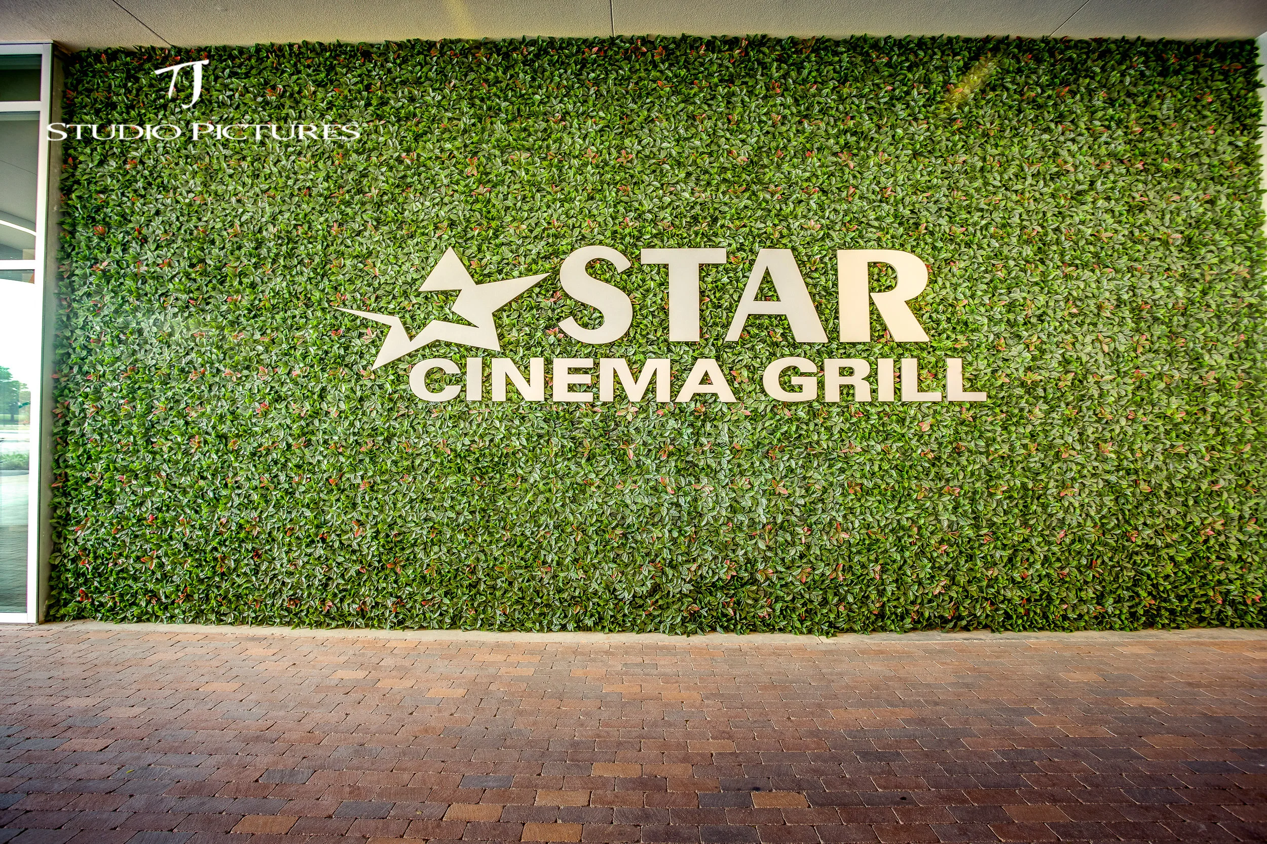 Outside STAR CENIMA GRILL GREEN_.jpg