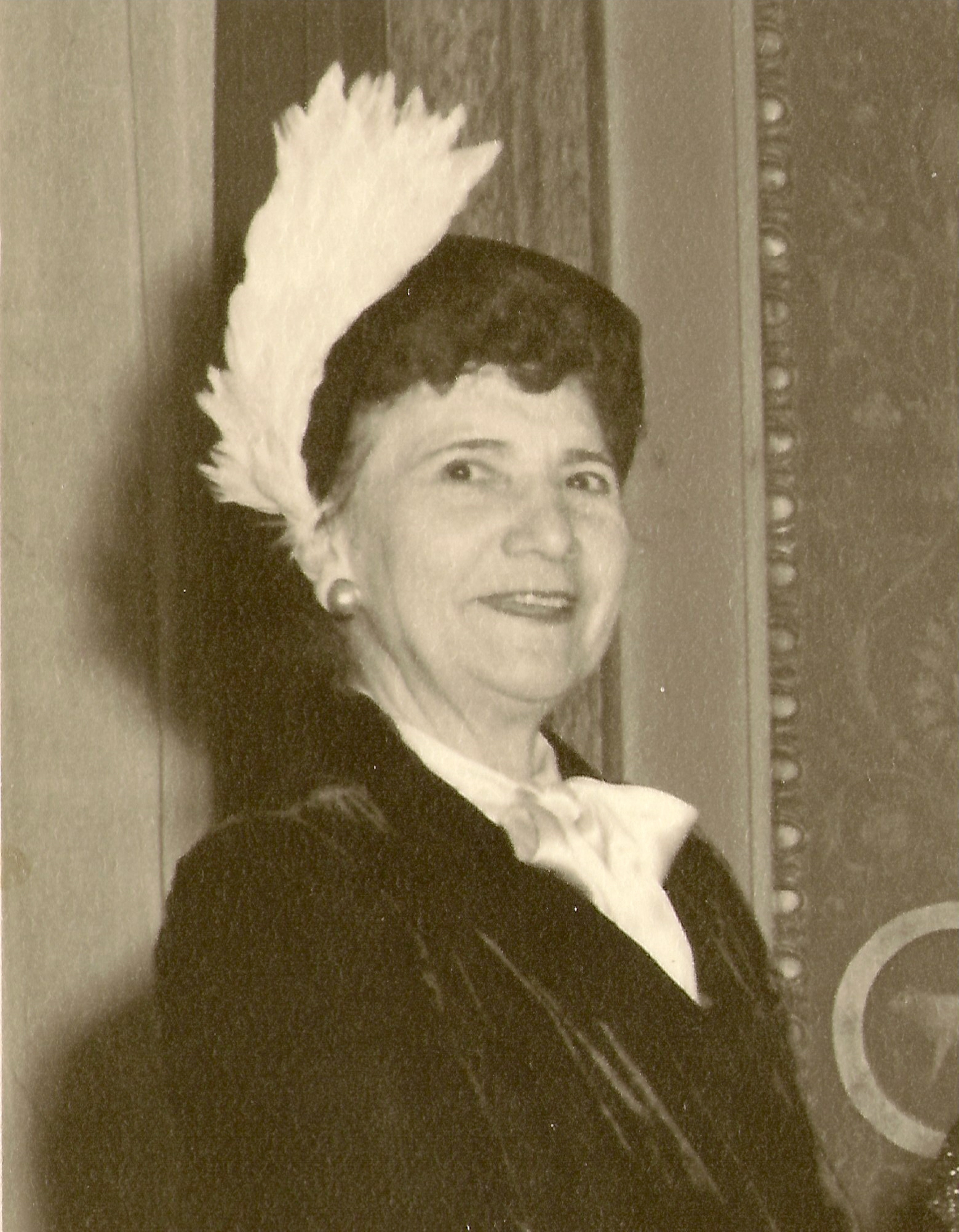 1940s Helen Petrianos.jpg