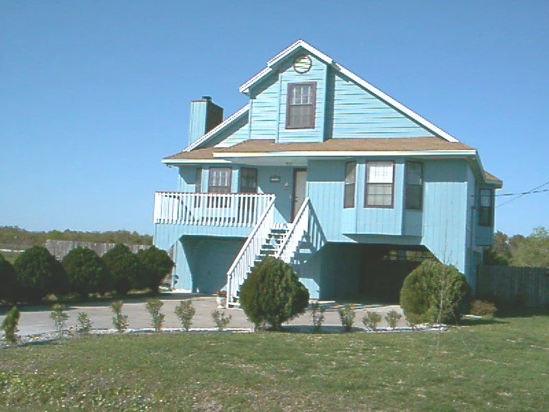 A Maxwell Homes project in Corpus Christi, Texas, from 2001. 