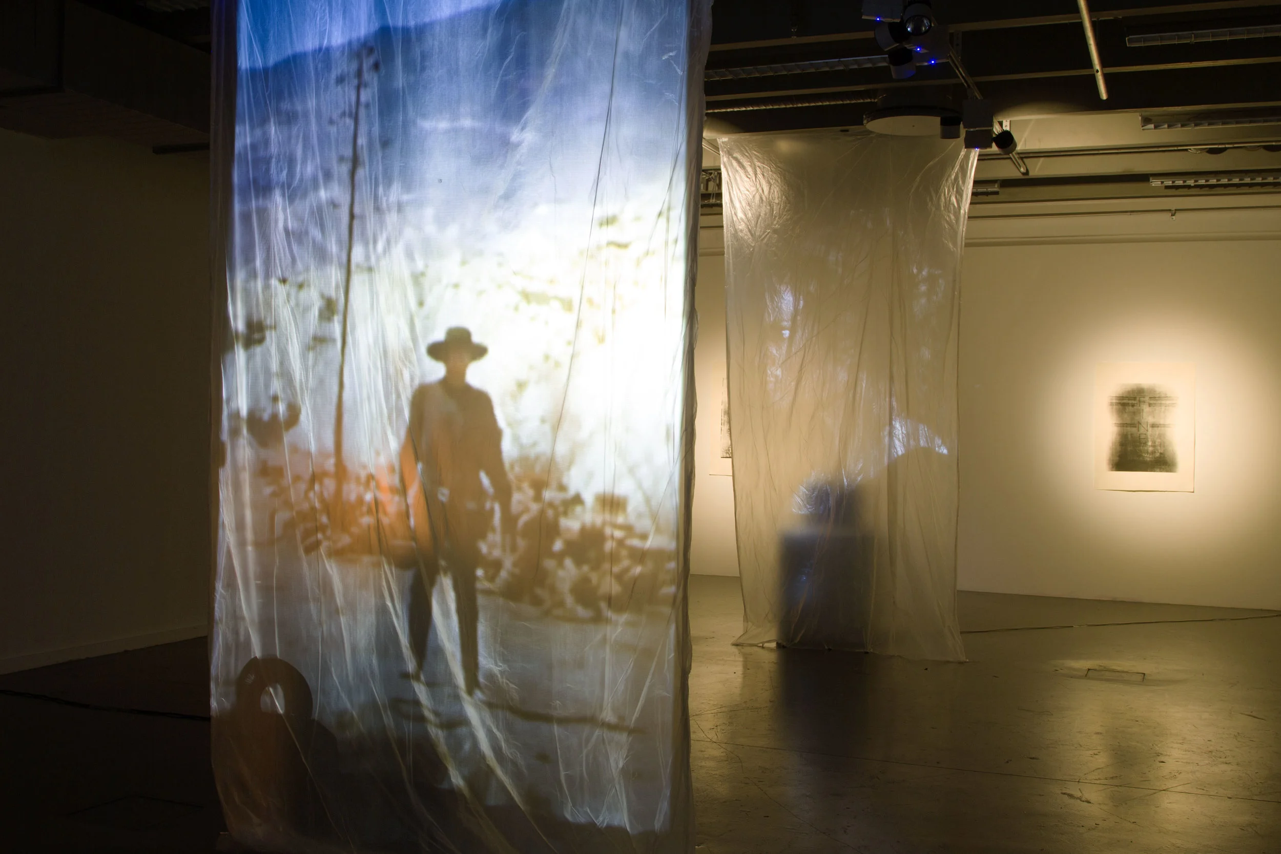 The texture and the rhythm of the mundane_40.jpg