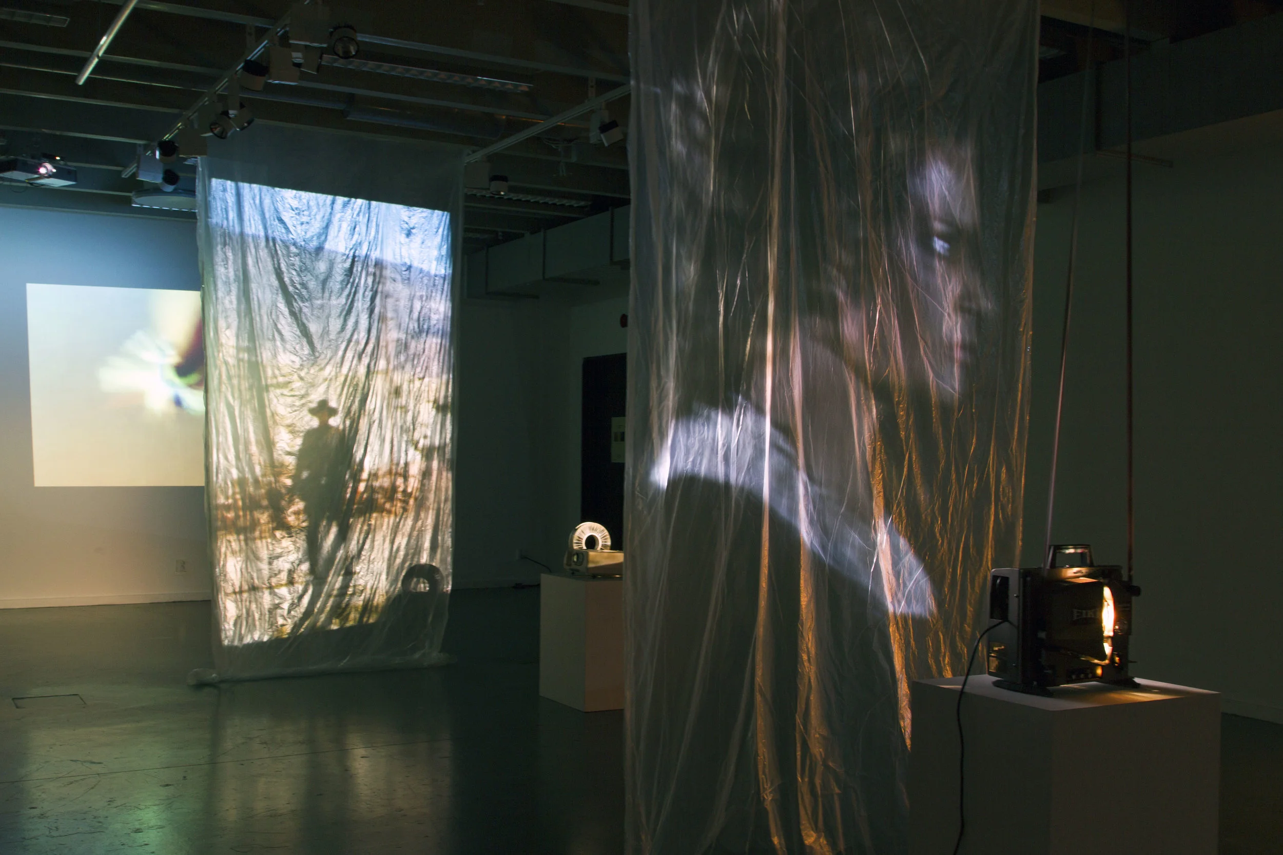 The texture and the rhythm of the mundane_47.jpg