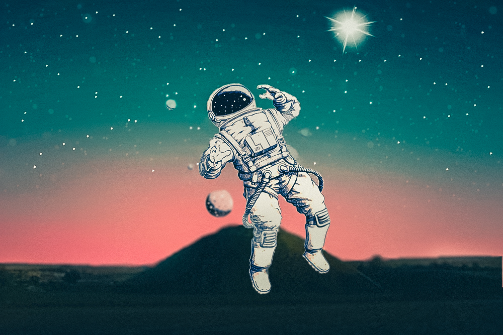 Floating Astronaut-3.jpg