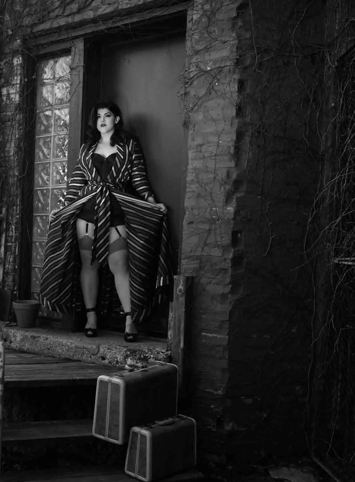 Robe-Portrait-During-Chicago-Pinup-Boudoir-Session.jpg