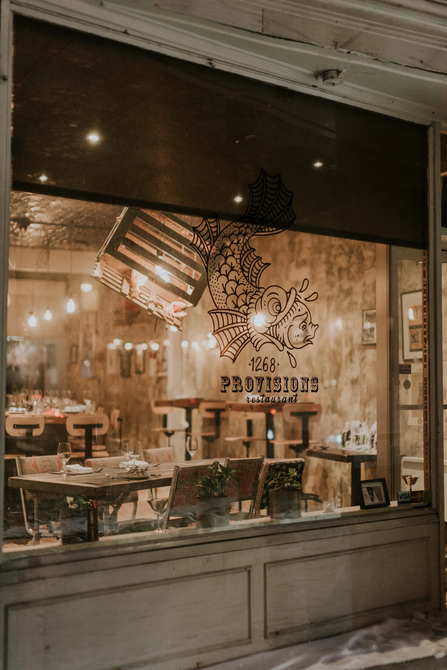 exterieur-restaurant-provisions.jpg