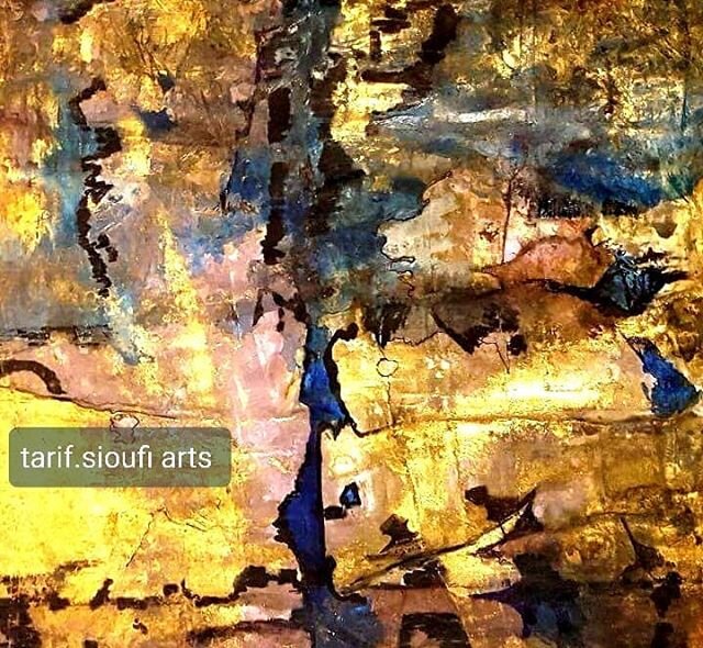 Partial glimpse of a larger work on paper using multimedias and golden medium..my 2018 arts works.
**A precious Work available unless stated otherwise.
#creativity..#arts..#contemporaryart..#contemporarypaintings..#arts_finders..#gallerywall..#arts_p