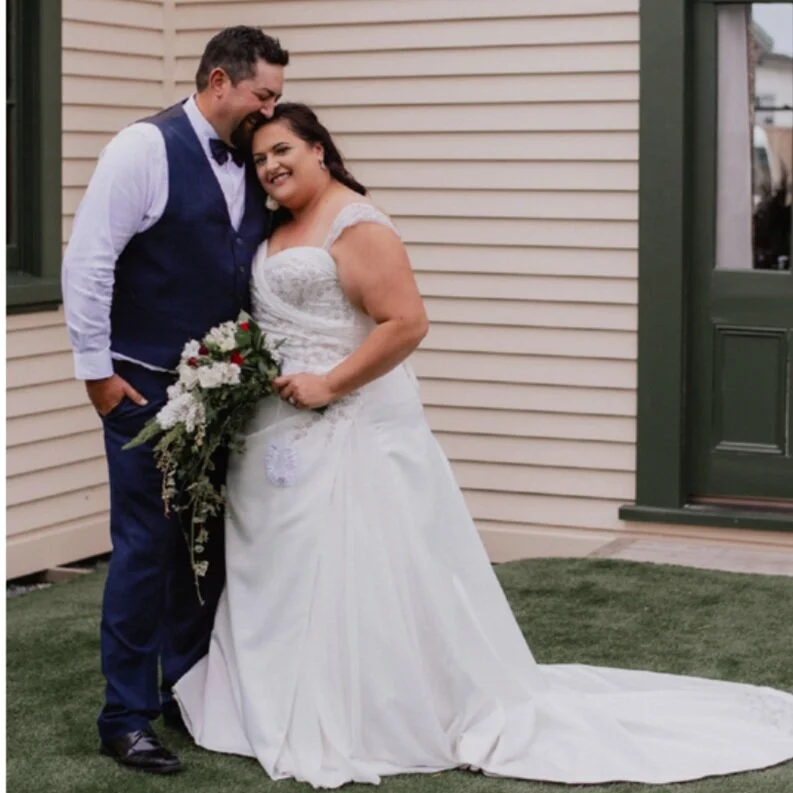 BIG ON LOVE AT THE LITTLE CHAPEL