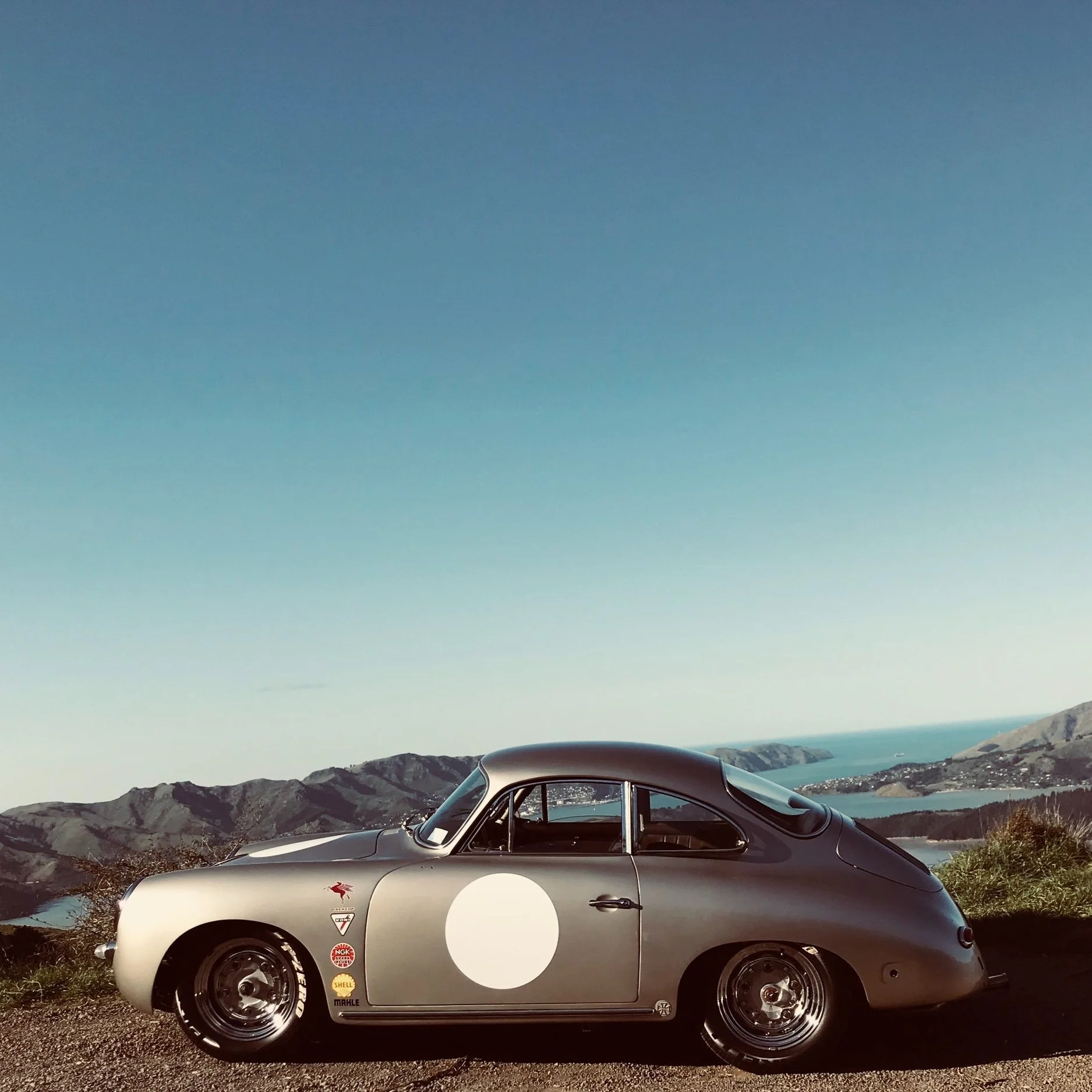 SUNDAY DRIVE: PORSCHE 356