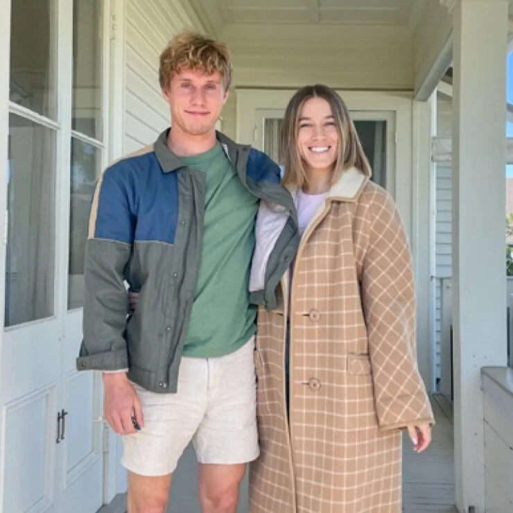 A HEALTHY LOVE EMPOWERS