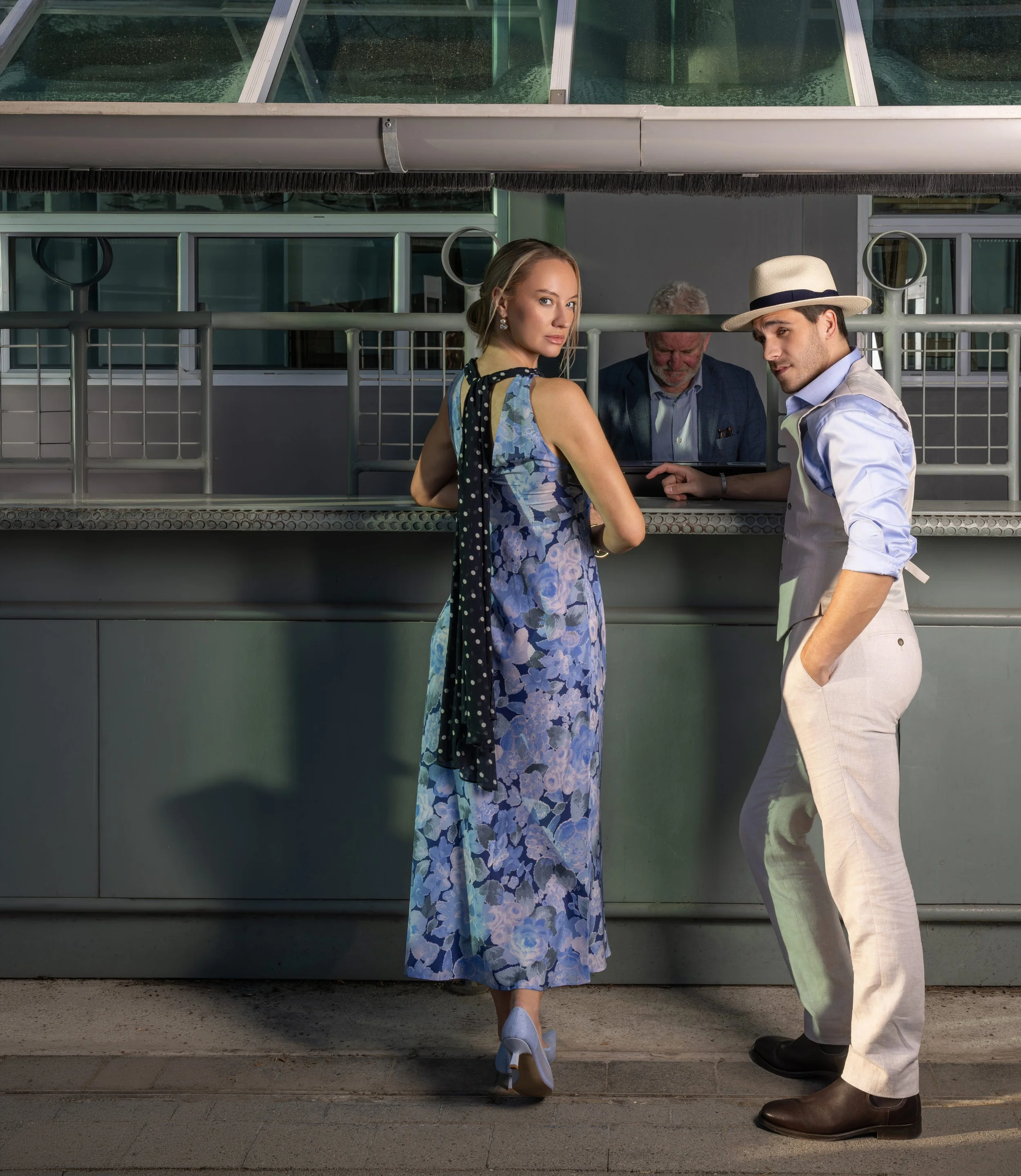  Race-day dressing doesn’t need to feel overly formal or coordinated. Soft tailoring, relaxed proportions, and subtle colour can still feel occasion-worthy without looking like you’ve tried too hard. For men especially, playing with texture and tone 