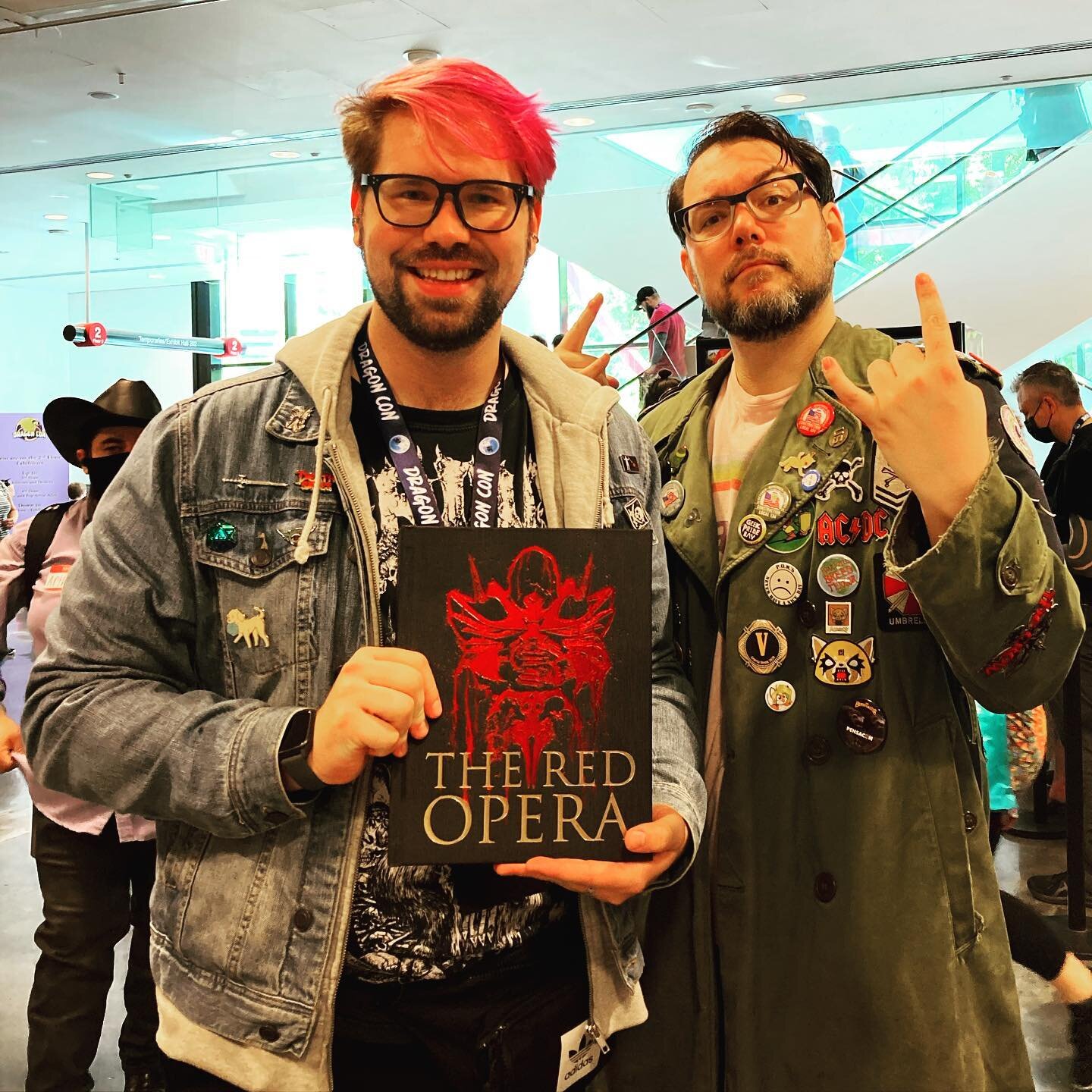 #TheRedOpera lead design, Rick Heinz was kind enough to sign my new copy and (not to put the wagon before the horse) y&rsquo;all might be seeing some Shadeland action in our CQ world. 

Get ready #Warlocks to pray to your Patrons.

And become a Patro