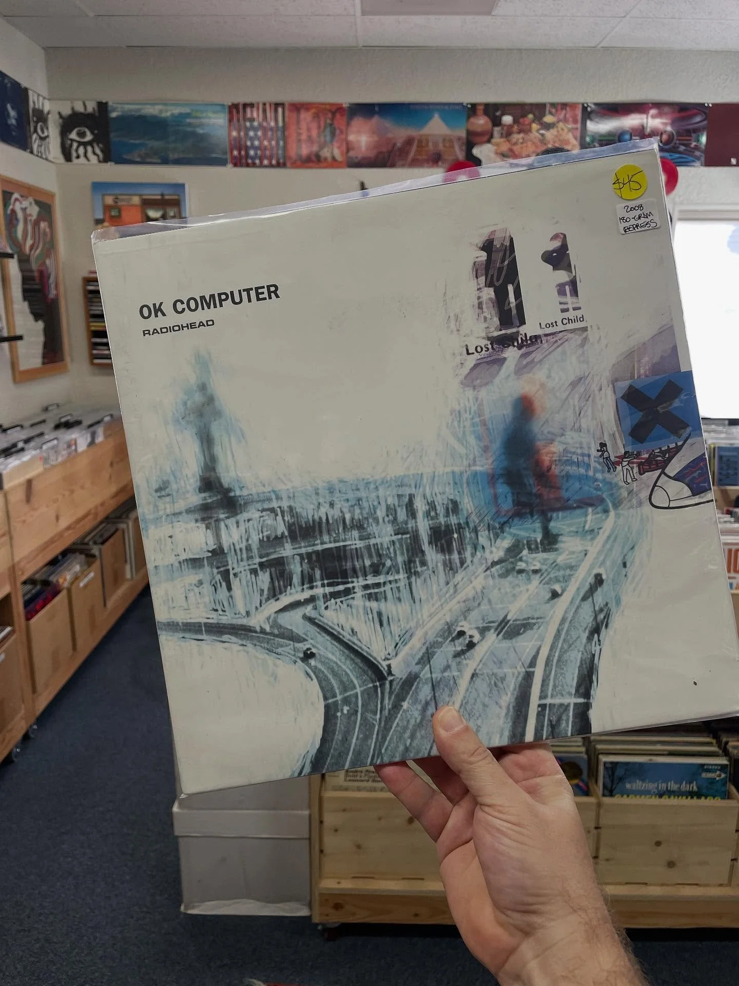 Nice batch of used hitting the new arrivals bins today. Come through for a dig. Open til 6. 

#supportyourlocalrecordstore