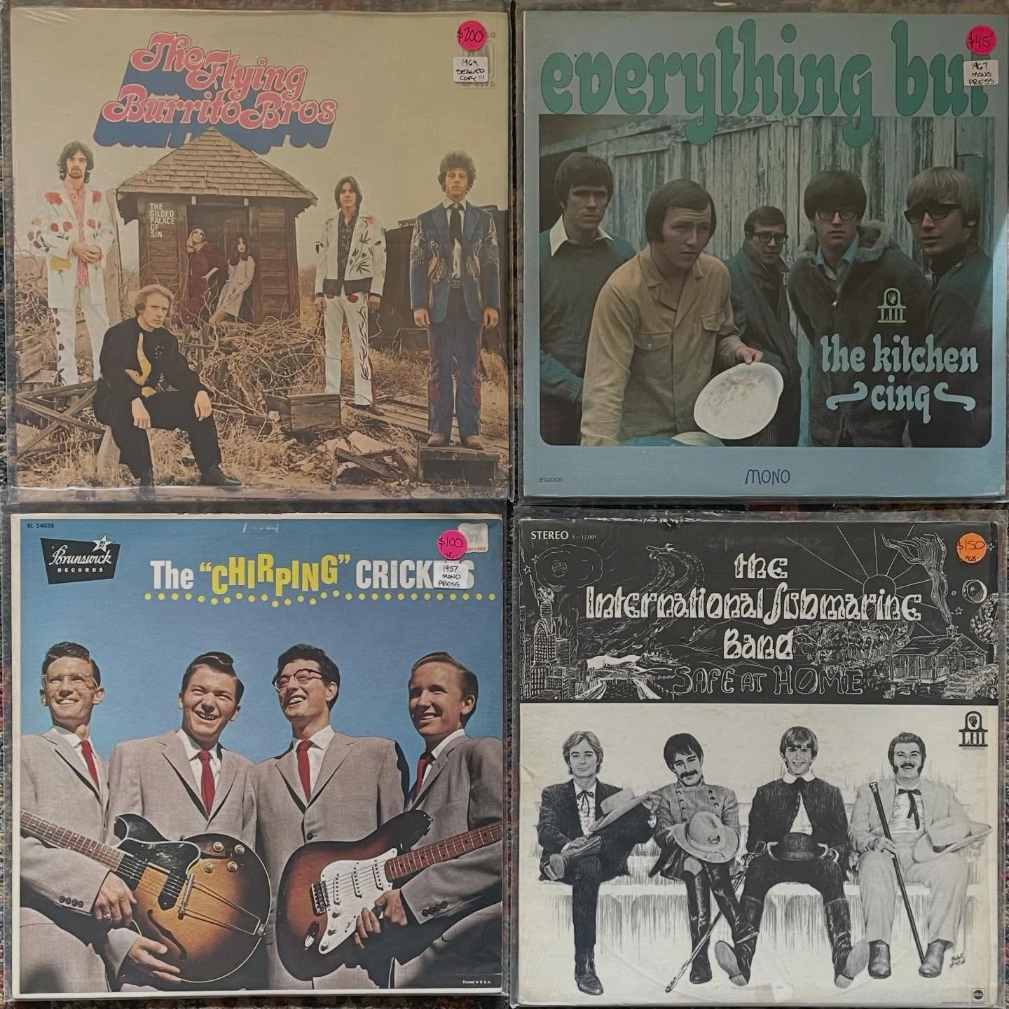 More goodies dropping on Black Friday! 

#supportyourlocalrecordstore #vinylcommunity #recordcollector #rsdblackfriday