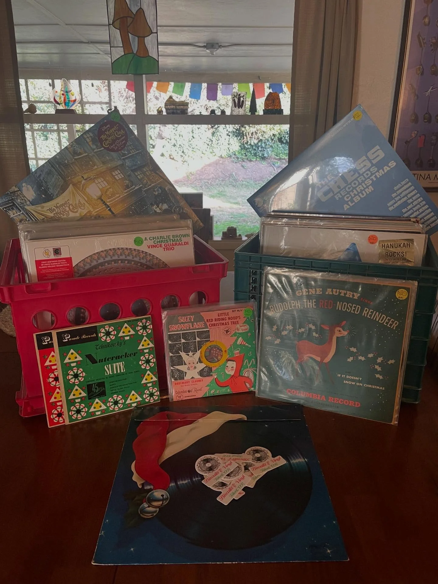 🎄Every year they come out a little earlier.🎄

Got a couple crates of the holiday jams heading to the shop today. Also some nice items that might make the perfect gift for the music lover in your life. Open til 6. Come through and grab a holiday edi