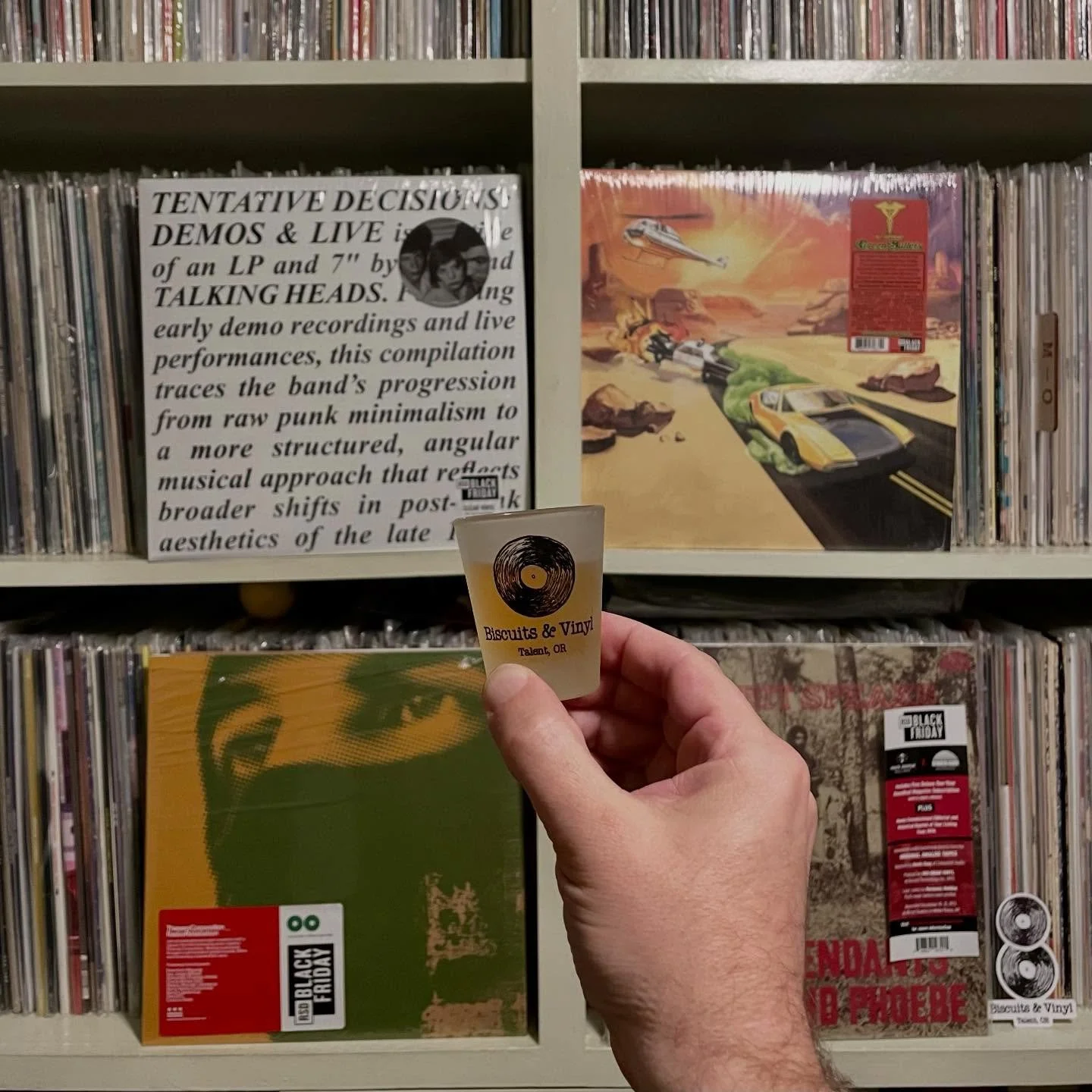 Cheers to all who came through this weekend! 
Also, Cheers to all who came through anytime over the past 8 years! 
Also Cheers to another 8 years! 

#appreciationpost #cheers #nowspinning #rsdblackfriday #smallbusinesssaturday