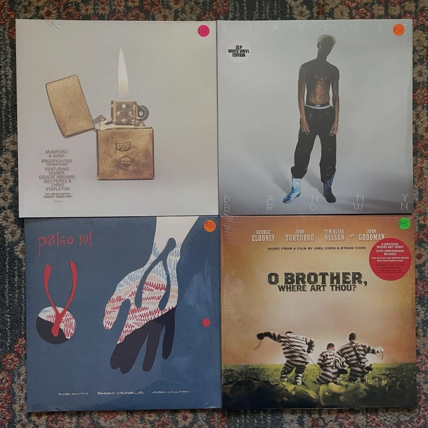 Nice batch of new stuff heading to the shop today. Come through. Open noon to 6. 

#supportyourlocalrecordstore