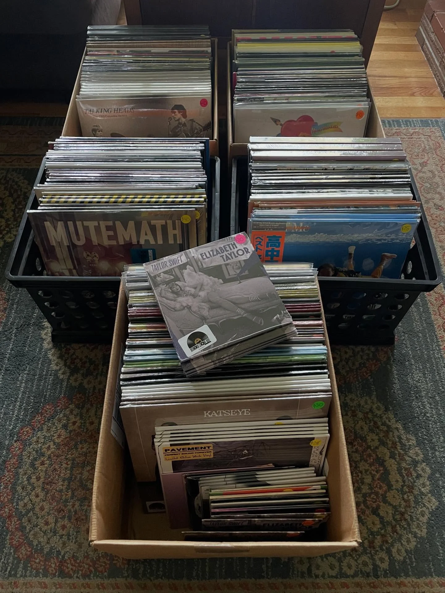 Got another couple boxes on the way but most of the RSD exclusives are priced and ready to drop. As per usual, all RSD releases are available first come first served and supplies are limited. 

Shop will be opening at 10:30 on Saturday April 18
Feel 