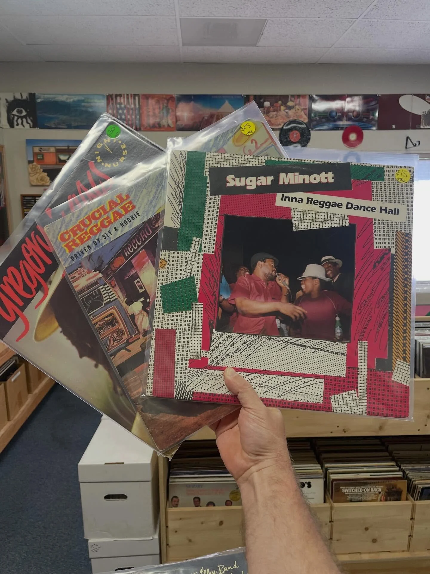 Back at it with some nice new arrivals in the bins. Also got a no-name turntable donated to the shop that&rsquo;s FREE to a good home. Open noon to 6. Wednesday through. Saturday. 

#supportyourlocalrecordstore