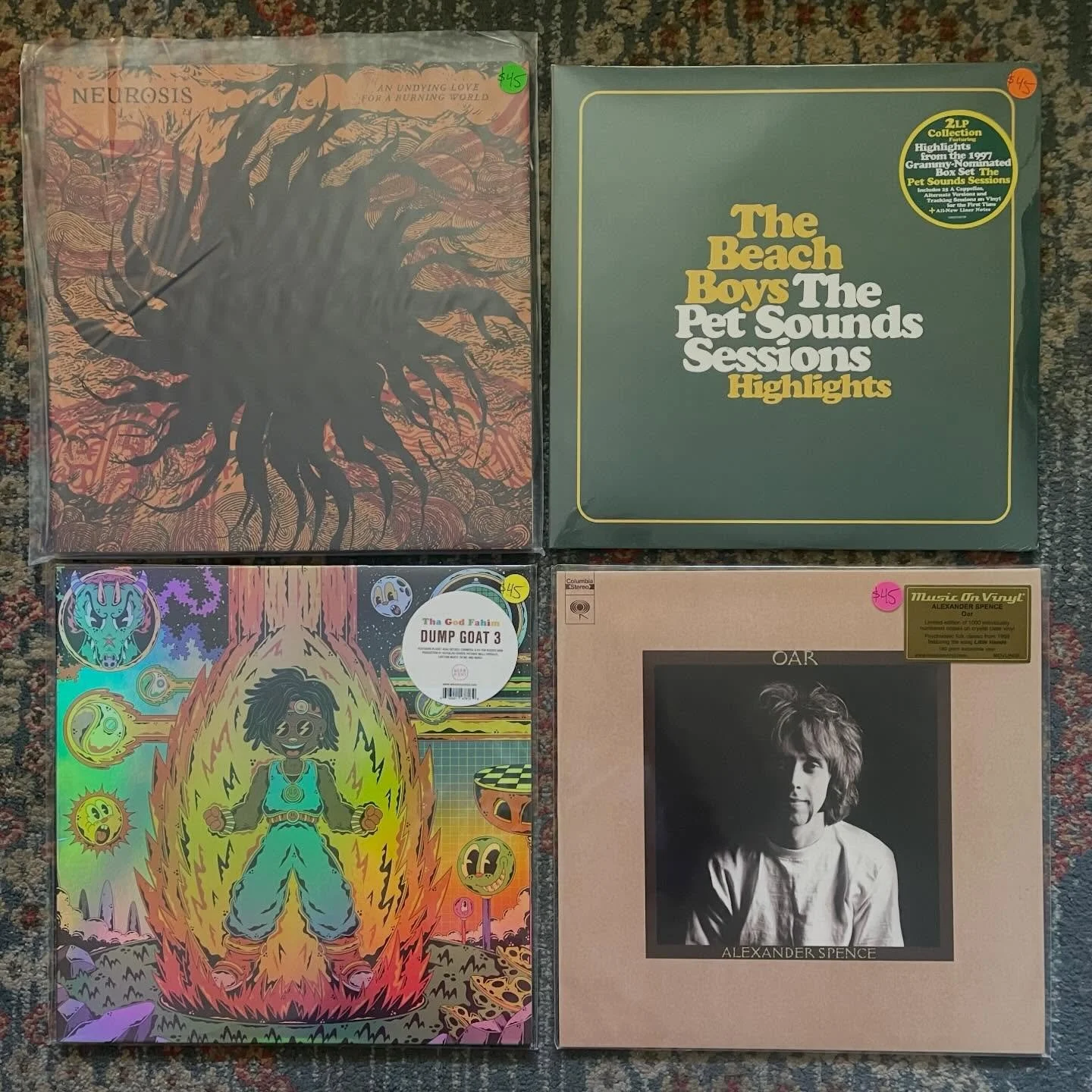 Got another small batch of new stuff heading to the shop today. It a nice to come through for a dig. Open noon to 6. 

#supportyourlocalrecordstore